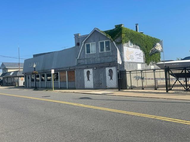 #1 photo, 444 Fire Island Avenue, 東長島 Babylon , NY 11702