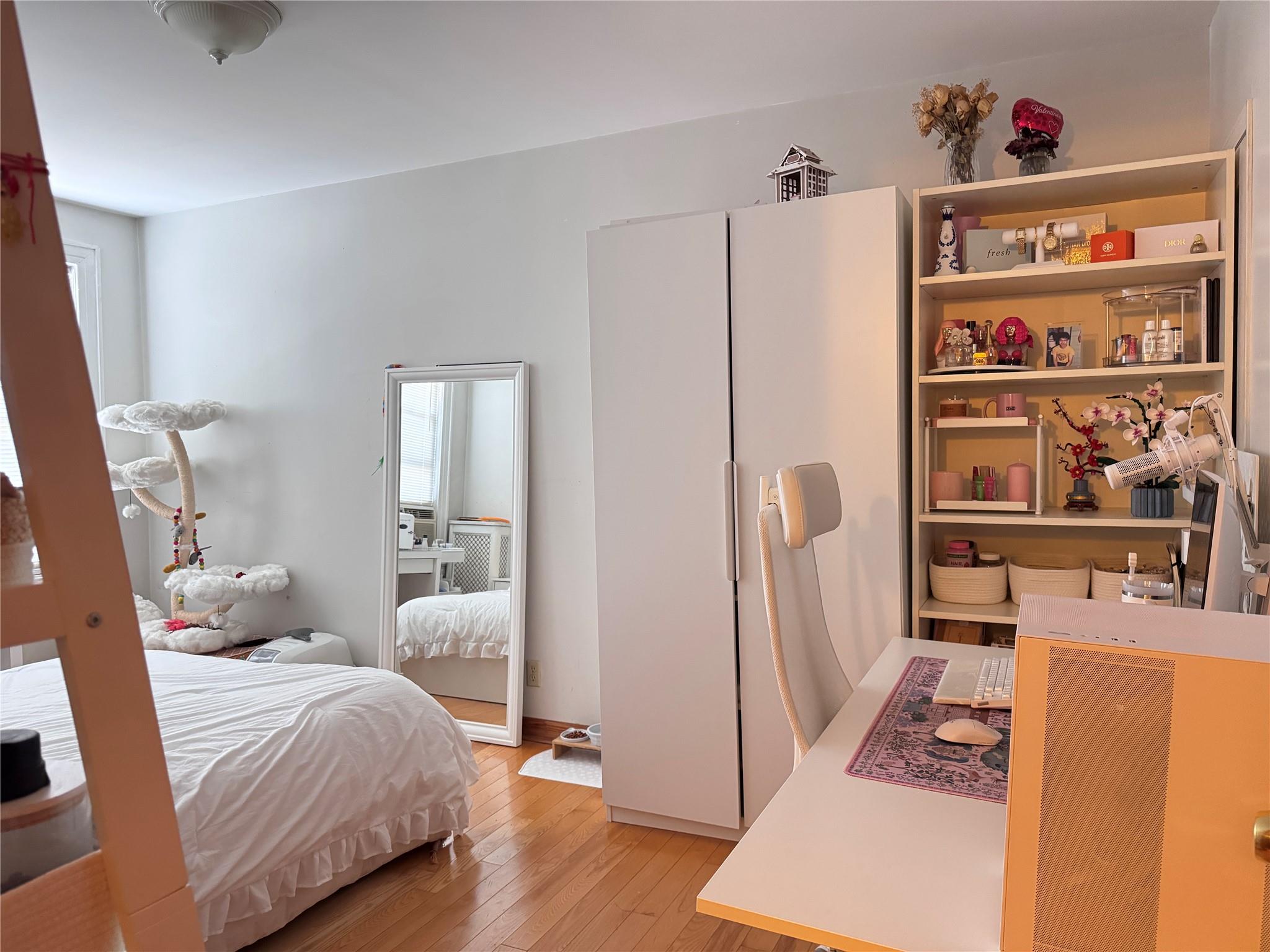 #15 photo, 2016 E. 28th Street, Brooklyn , NY 11229