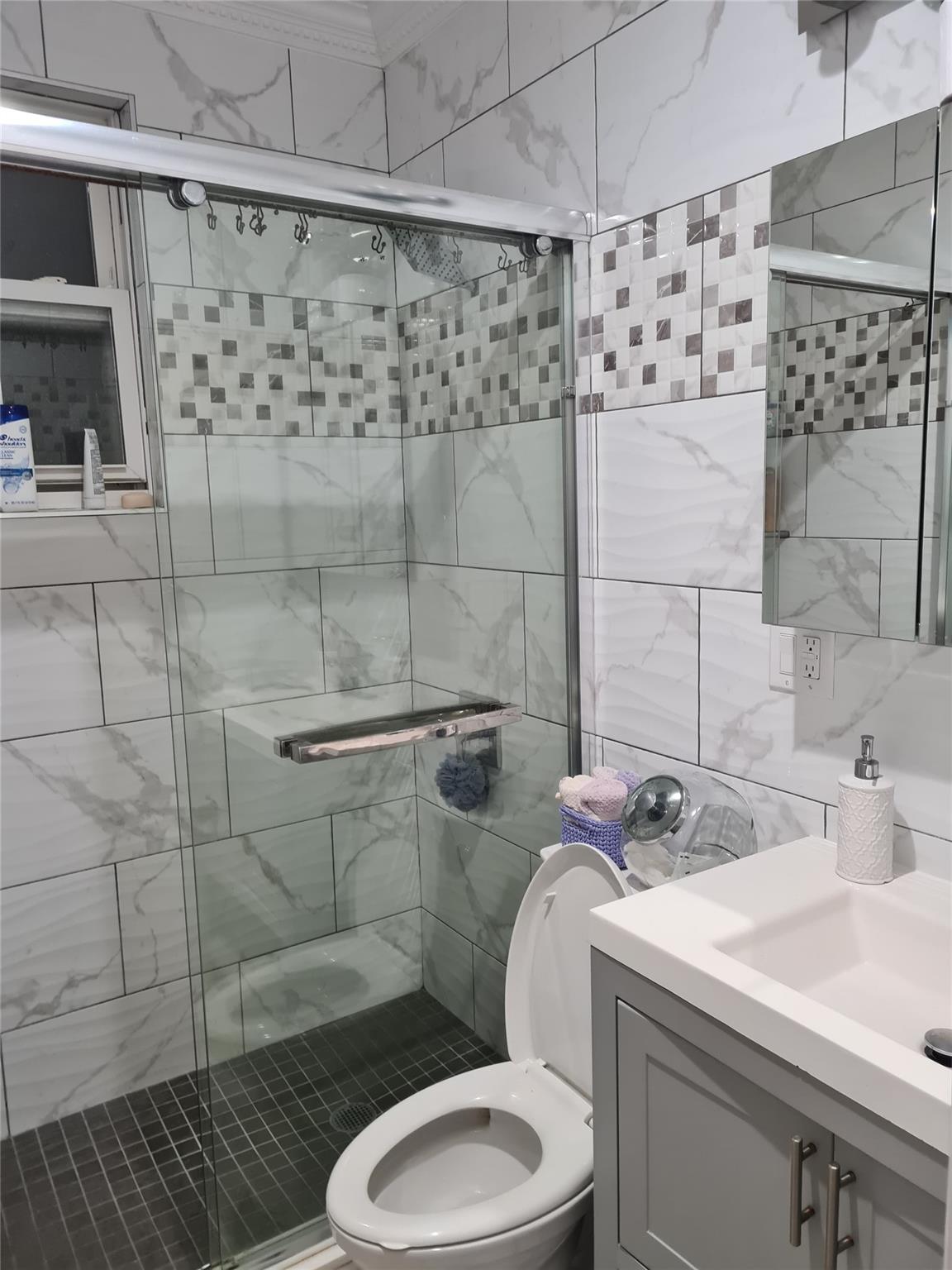 #20 photo, 32-18 88 Street, 皇后區 艾姆赫斯特 East Elmhurst , NY 11369