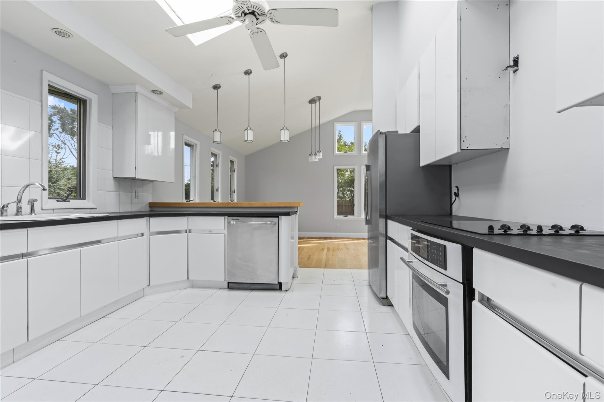 #14 photo, 324 Durkee Lane, サフォーク郡 East Patchogue , NY 11772