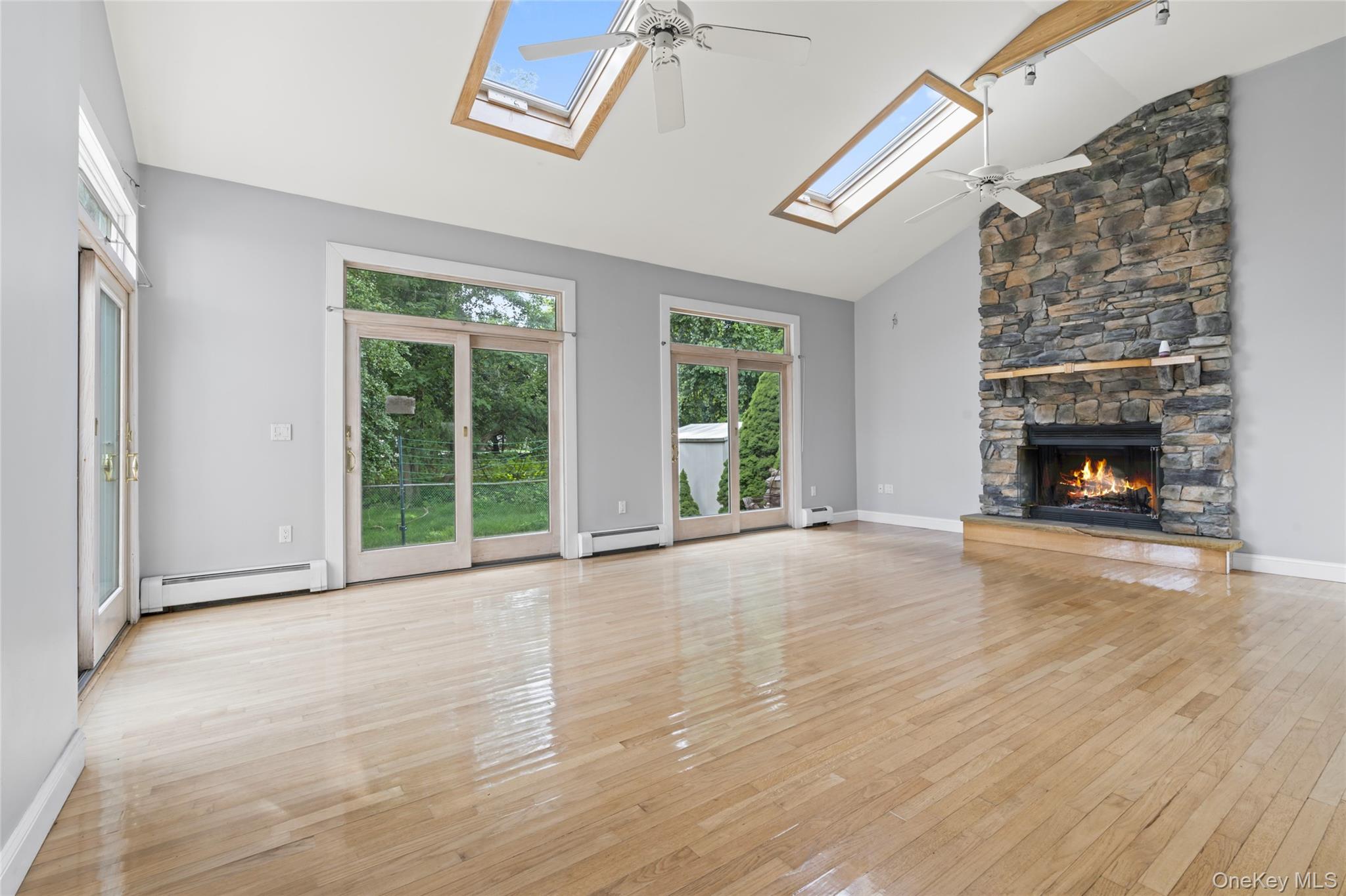 #19 photo, 324 Durkee Lane, サフォーク郡 East Patchogue , NY 11772