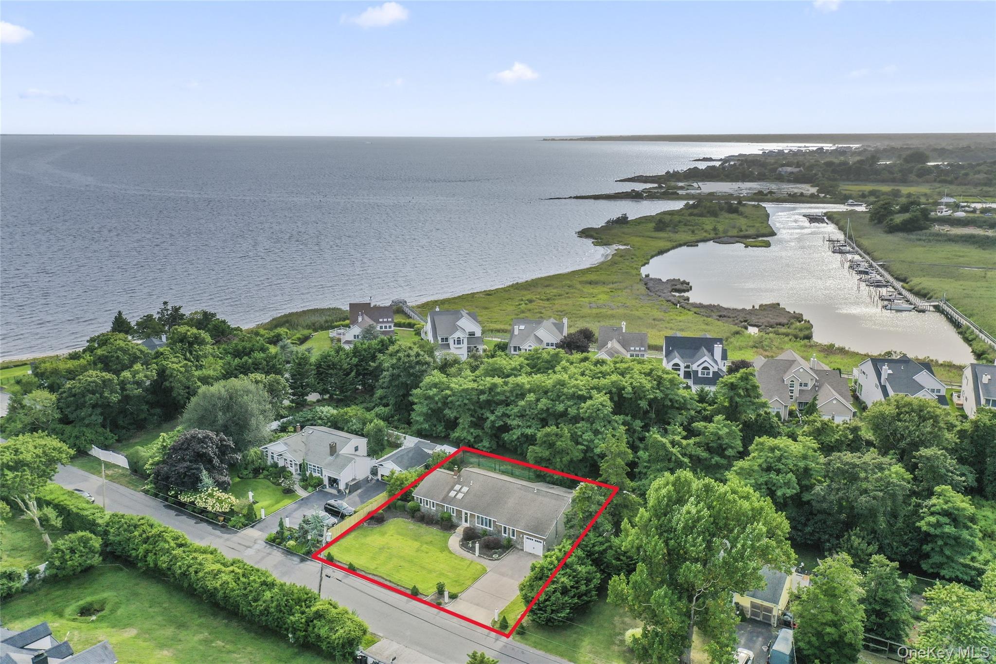 #4 photo, 324 Durkee Lane, サフォーク郡 East Patchogue , NY 11772