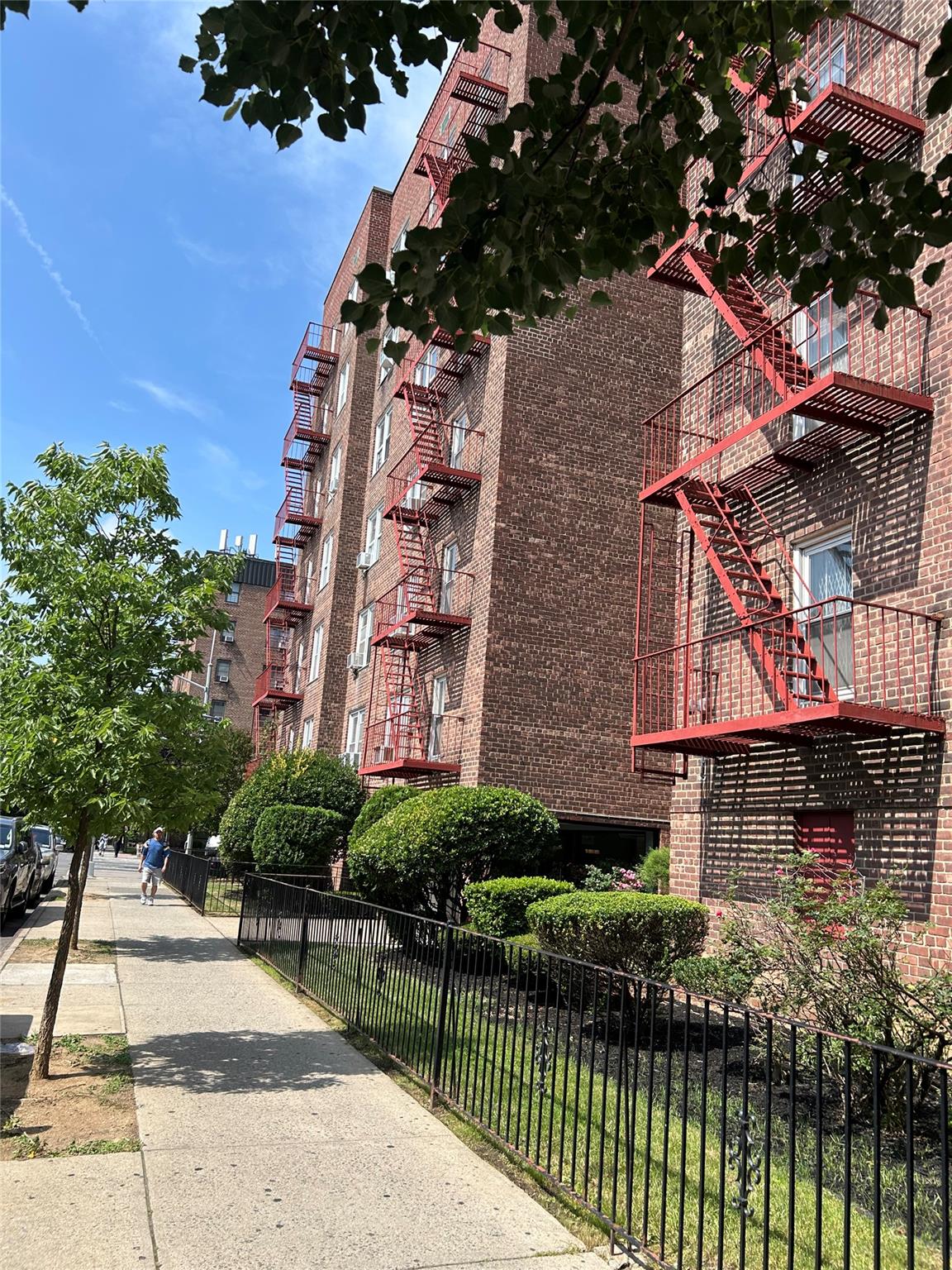 #2 photo, 33-05 90 Street, Jackson Heights , NY 11372