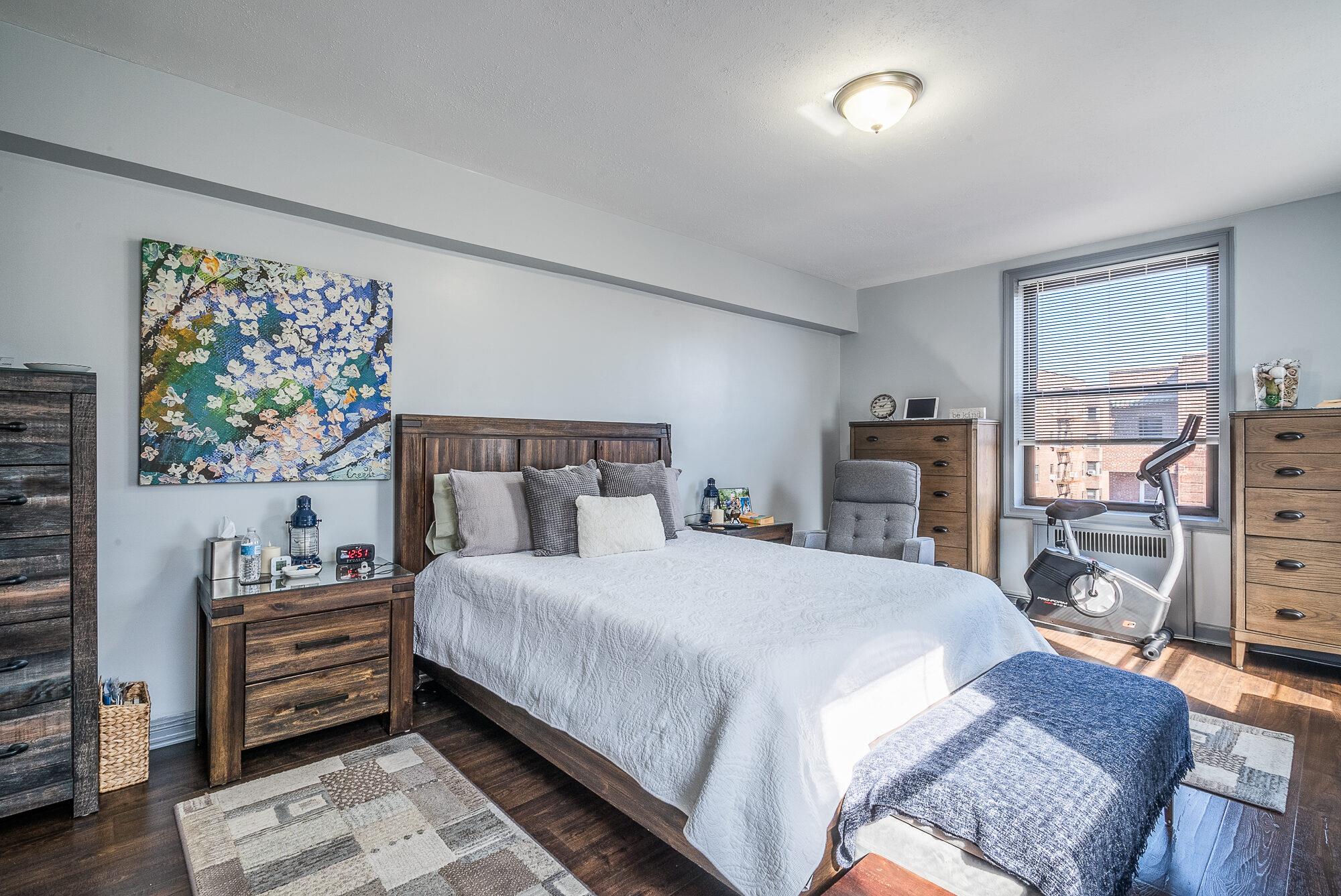 #10 photo, 83-80 118th Street, クイーンズ区 Kew Gardens , NY 11415