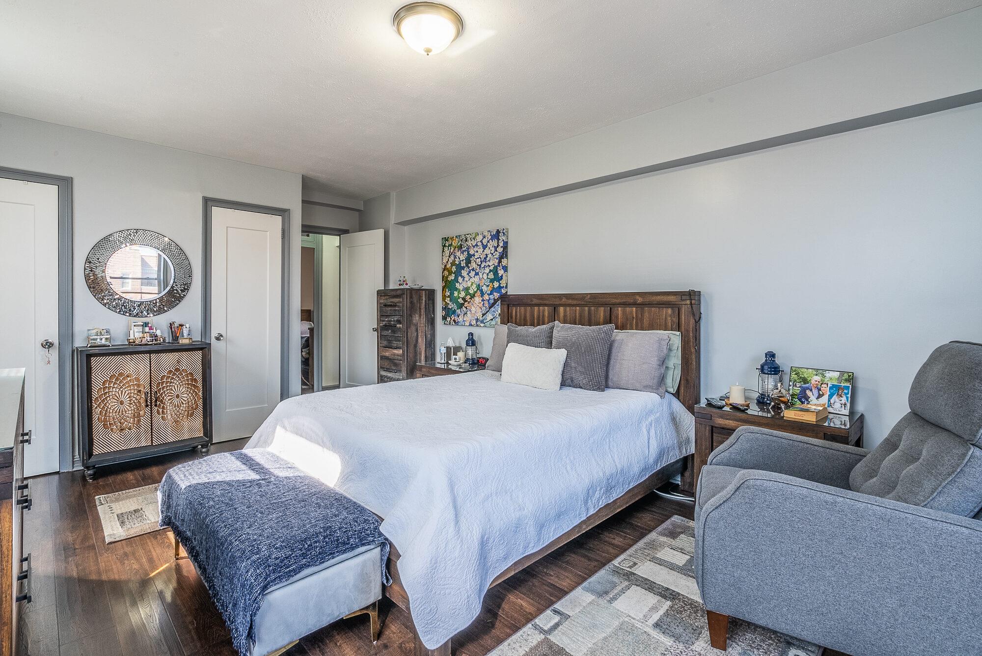 #11 photo, 83-80 118th Street, クイーンズ区 Kew Gardens , NY 11415