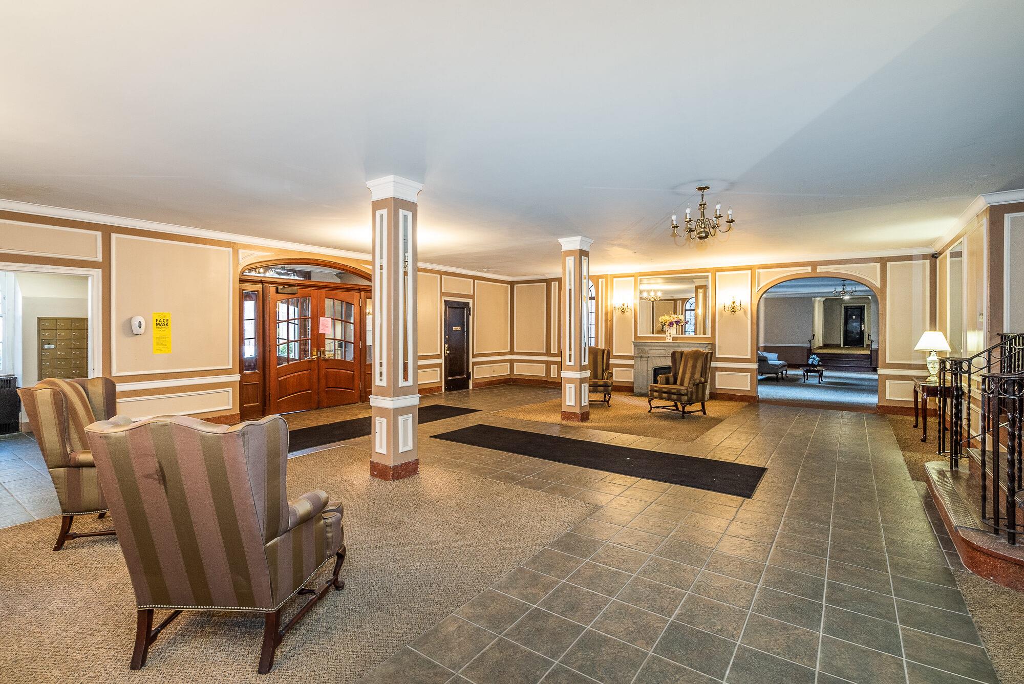 #2 photo, 83-80 118th Street, クイーンズ区 Kew Gardens , NY 11415