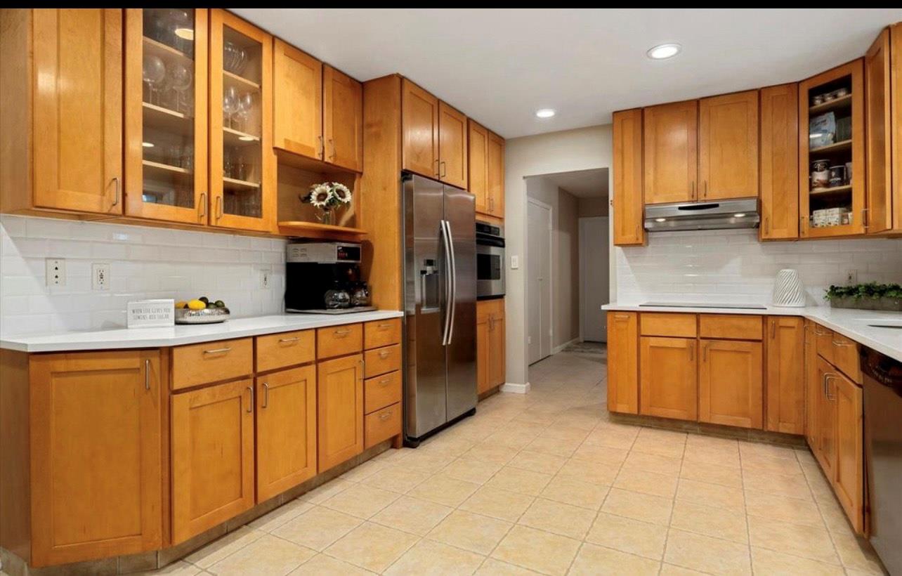 #5 photo, 240 Plainview Road, ناسو Woodbury , NY 11797