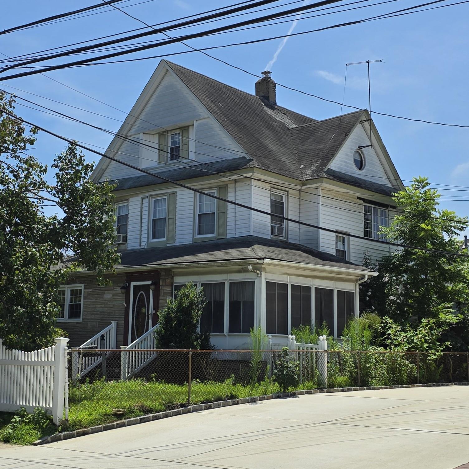 #1 photo, 169 Spencer Avenue, ナッソー郡 Lynbrook , NY 11563