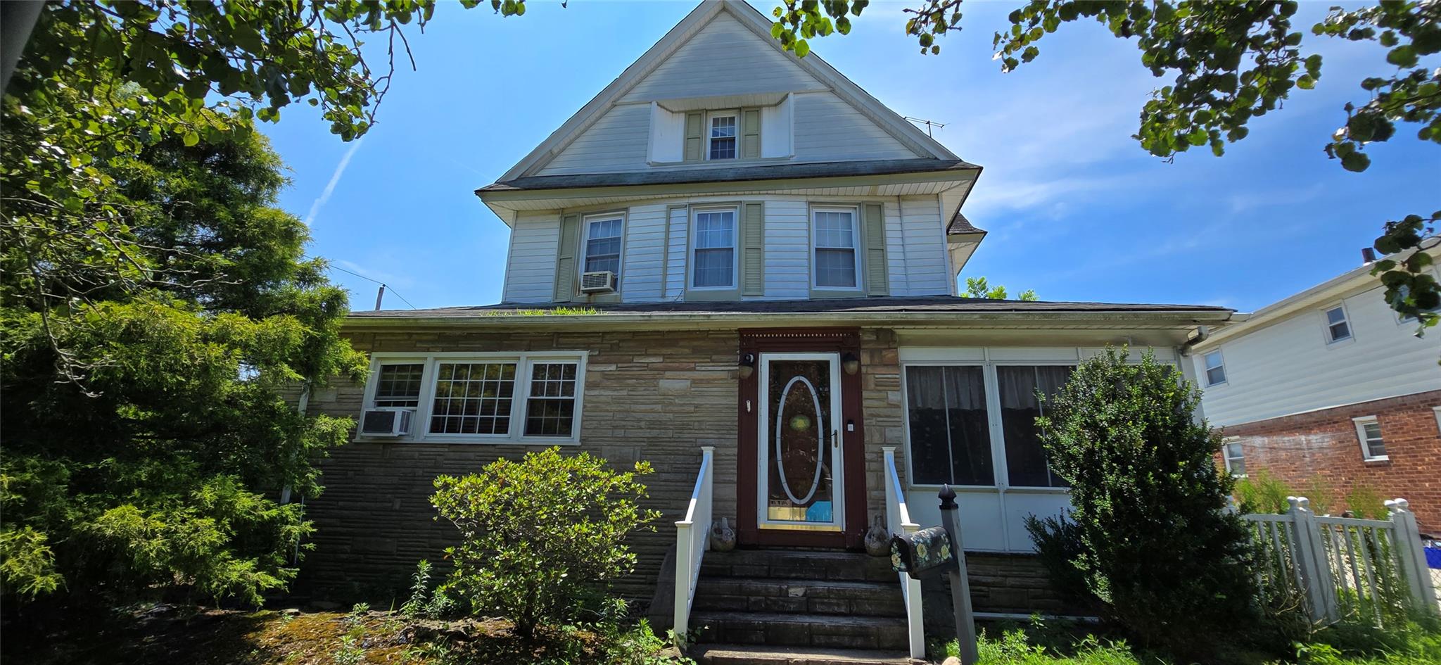 #2 photo, 169 Spencer Avenue, ナッソー郡 Lynbrook , NY 11563