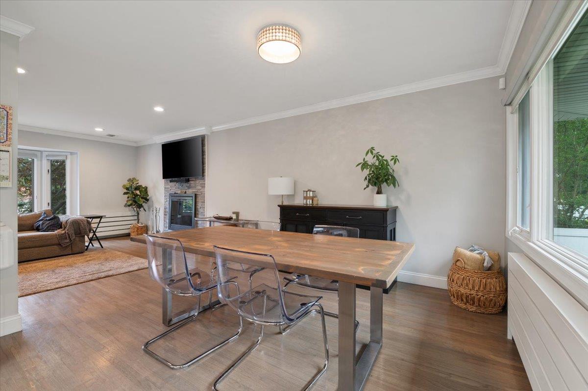 #12 photo, 47 Winthrop Road, 長島 Plainview , NY 11803