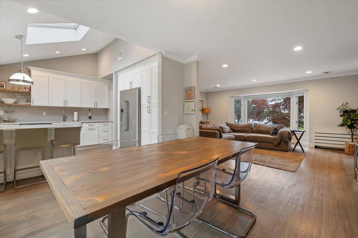 #13 photo, 47 Winthrop Road, 長島 Plainview , NY 11803