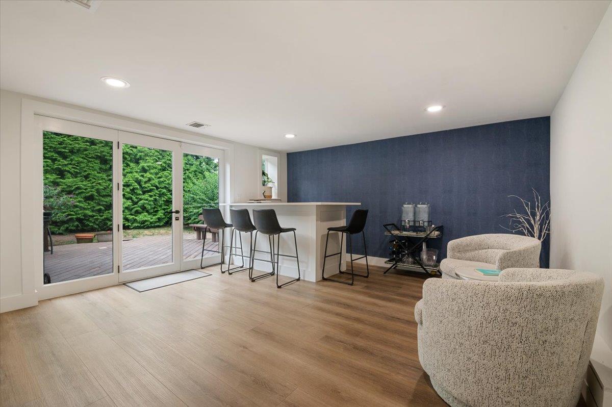 #17 photo, 47 Winthrop Road, 長島 Plainview , NY 11803