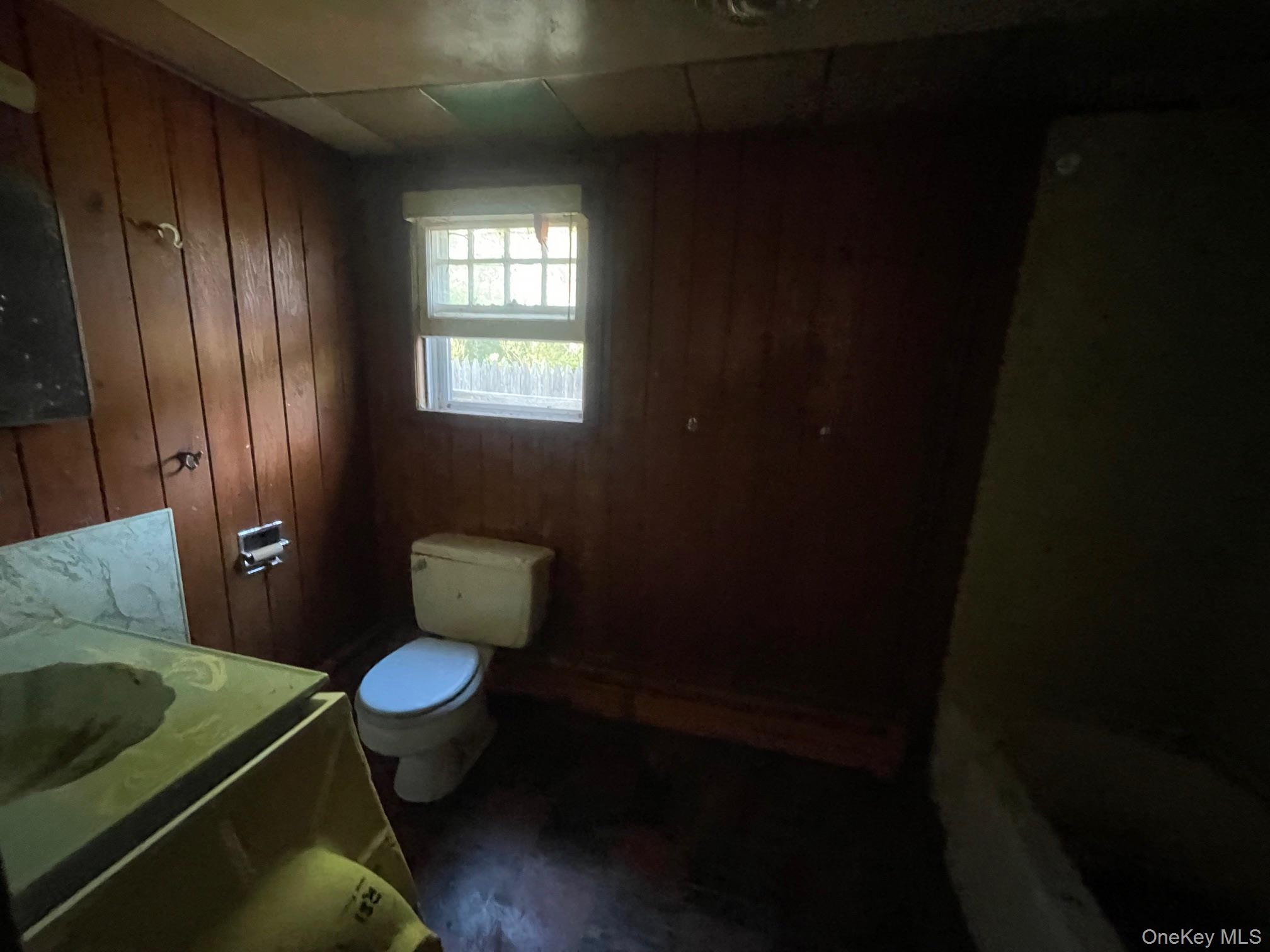 #6 photo, 1750 Peconic Bay Boulevard, サフォーク郡 Laurel , NY 11948