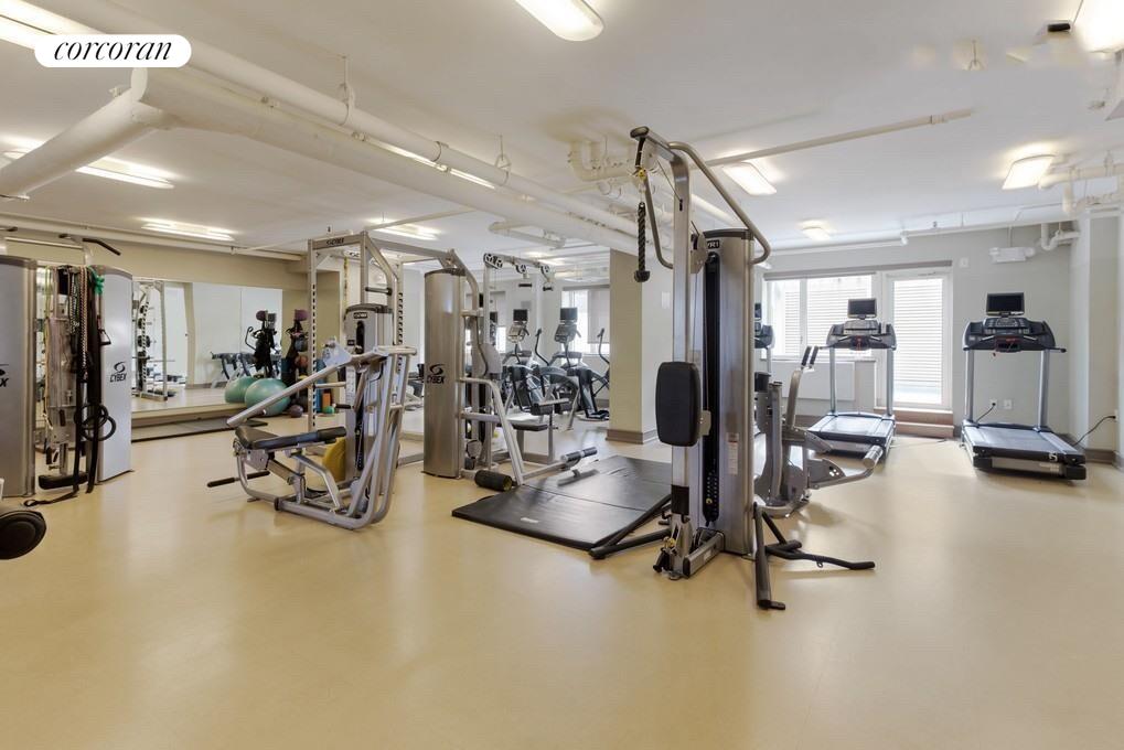 #16 photo, 1280 5TH Avenue, マンハッタン East Harlem , NY 10029