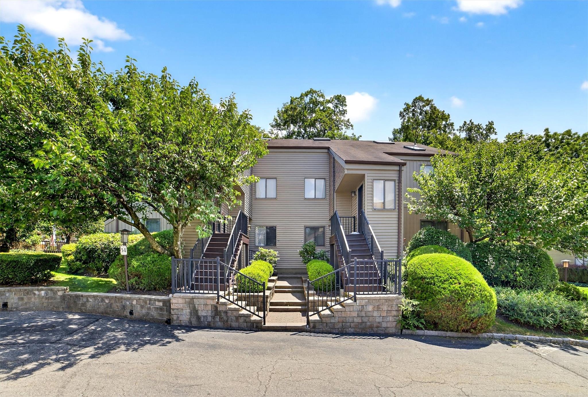 #1 photo, 14 Steven Drive, Ossining , NY 10562
