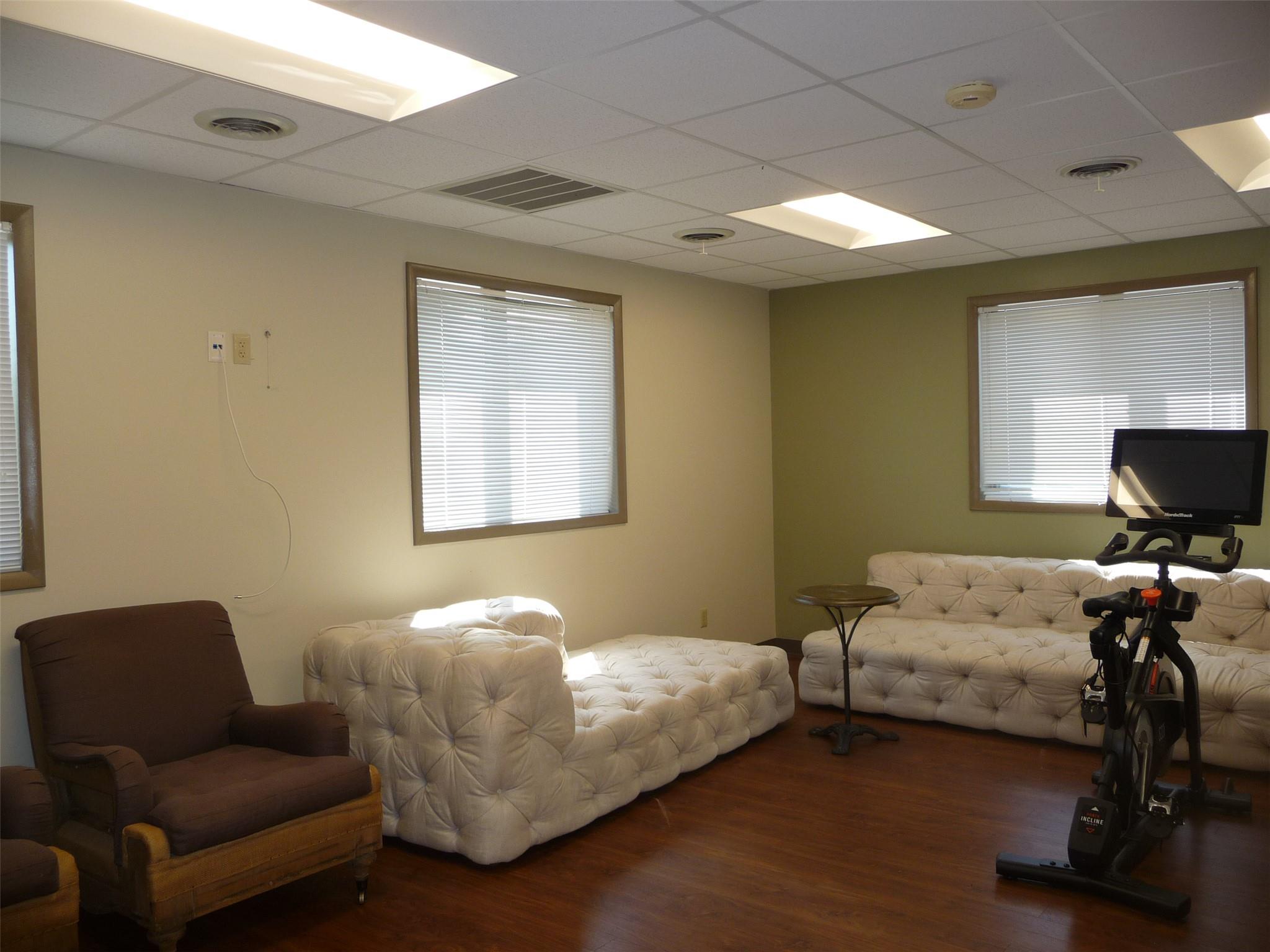 #5 photo, 420 E Main Street, Middletown , NY 10940