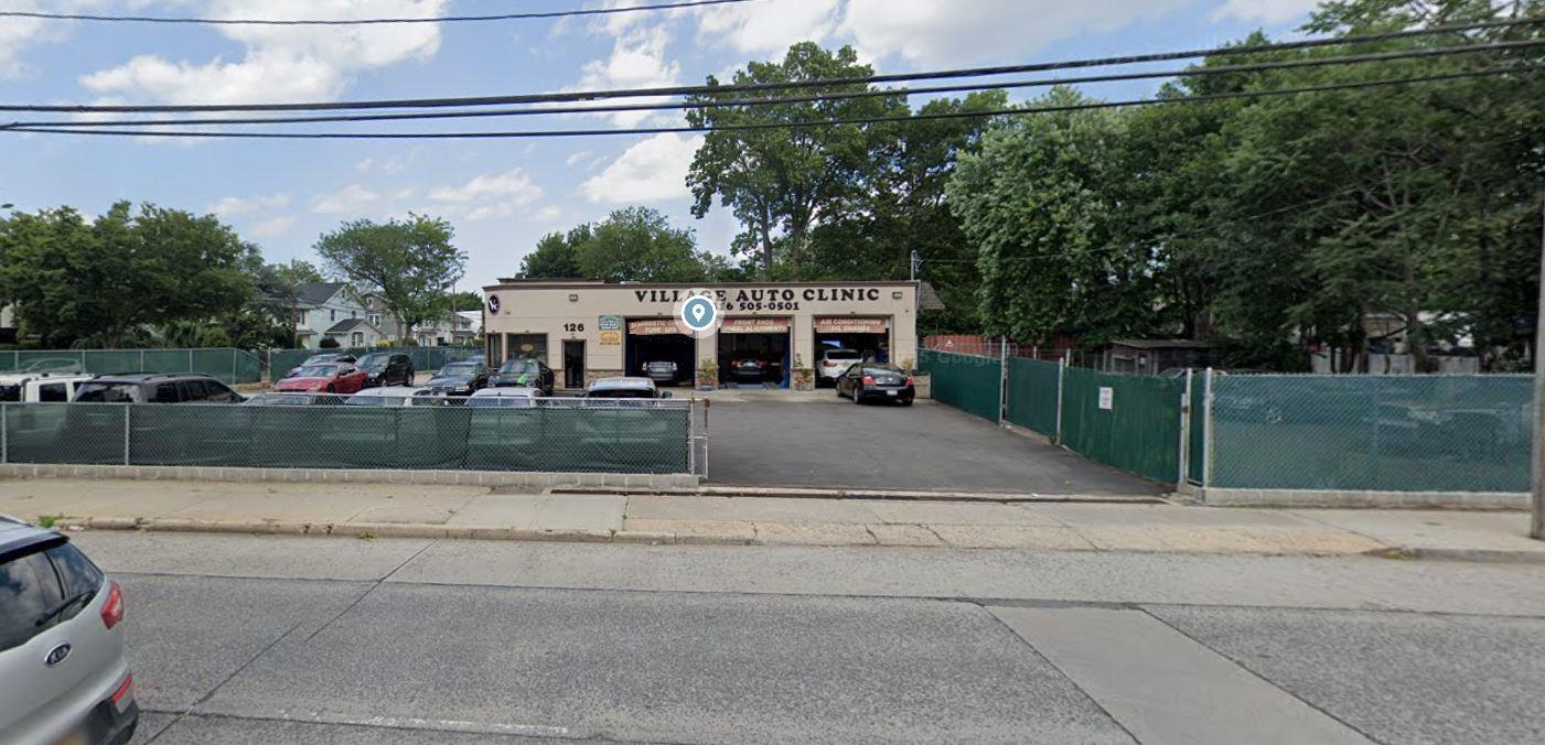 #3 photo, 126 Henry Street, ナッソー郡 Hempstead , NY 11550