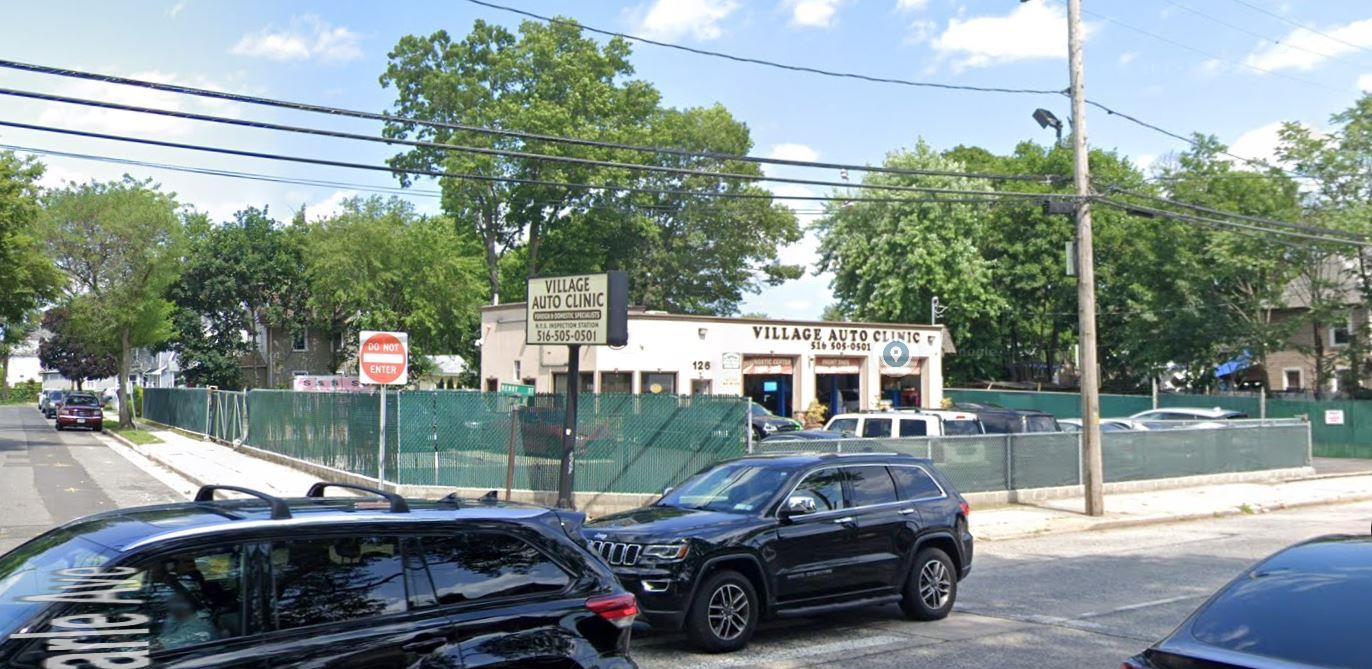 #4 photo, 126 Henry Street, ナッソー郡 Hempstead , NY 11550