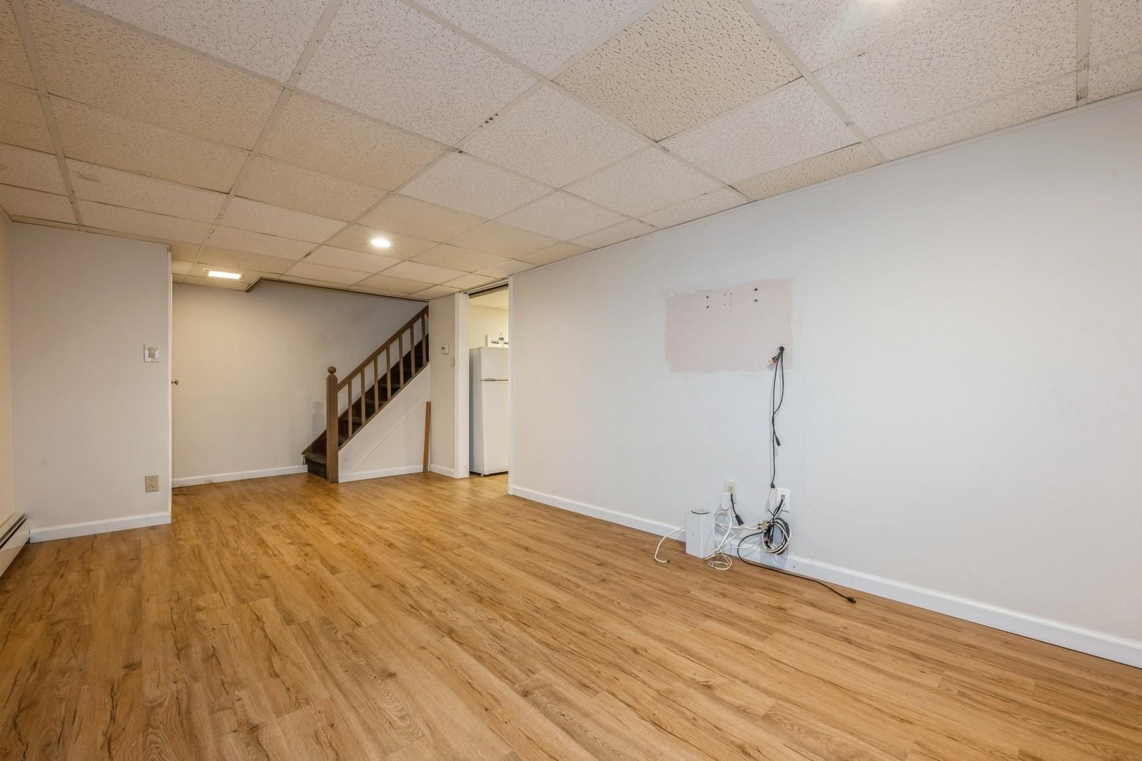 #18 photo, 72 Spruce Street, West Hempstead , NY 11552