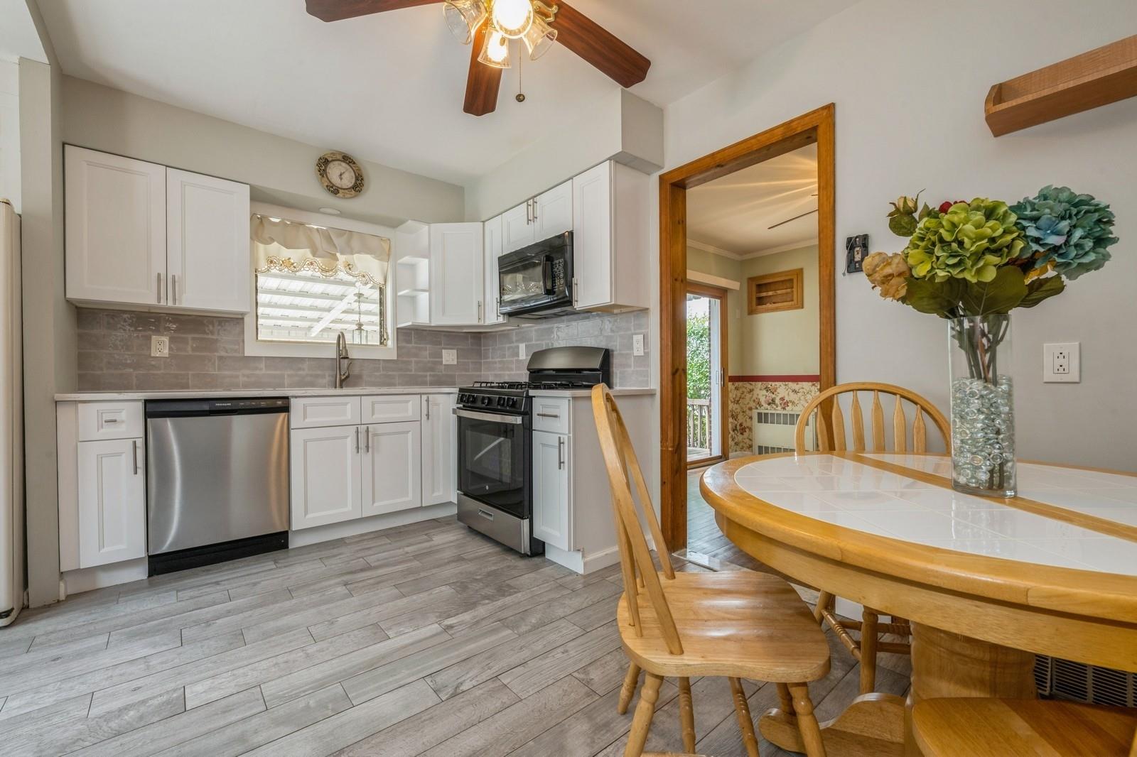 #8 photo, 72 Spruce Street, West Hempstead , NY 11552