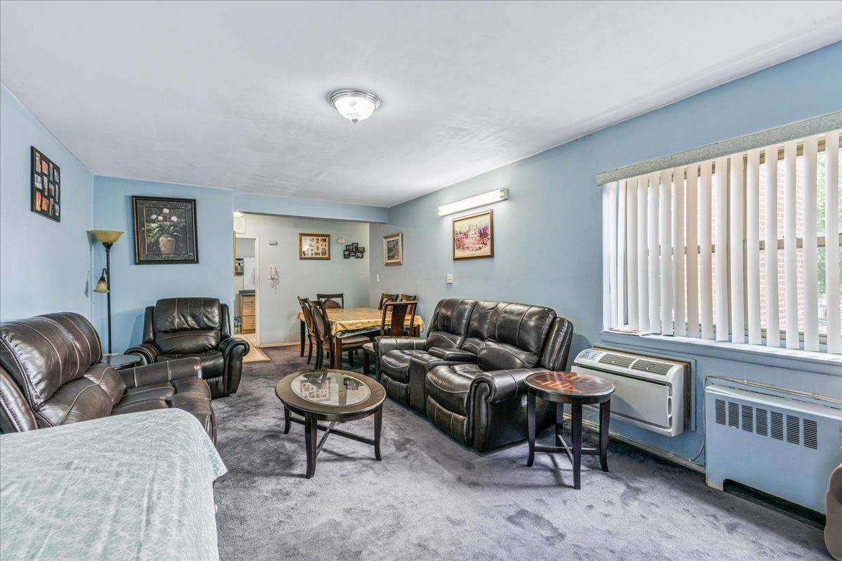 #8 photo, 144-55 Melbourne Ave, クイーンズ区 Flushing , NY 11367