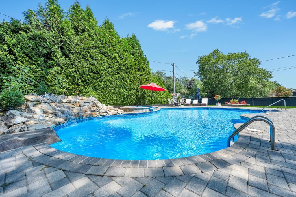 #8 photo, 54 Pine Hill Lane, Dix Hills , NY 11746