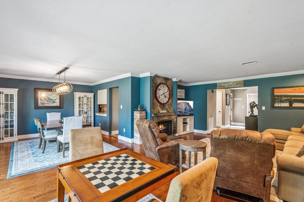 #10 photo, 27 Captains Drive, Islip , NY 11751