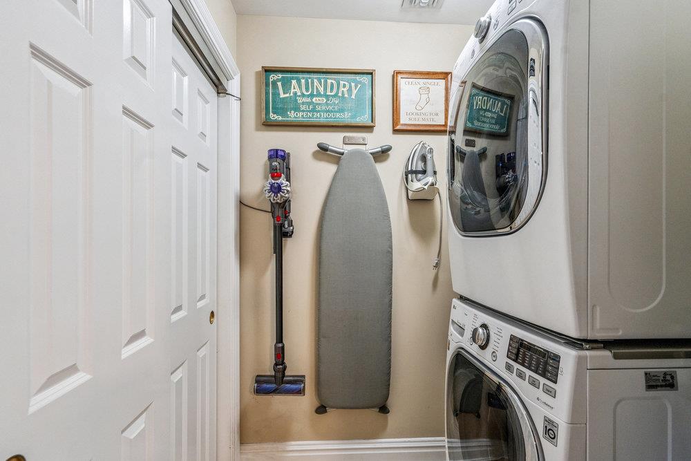 #20 photo, 27 Captains Drive, Islip , NY 11751