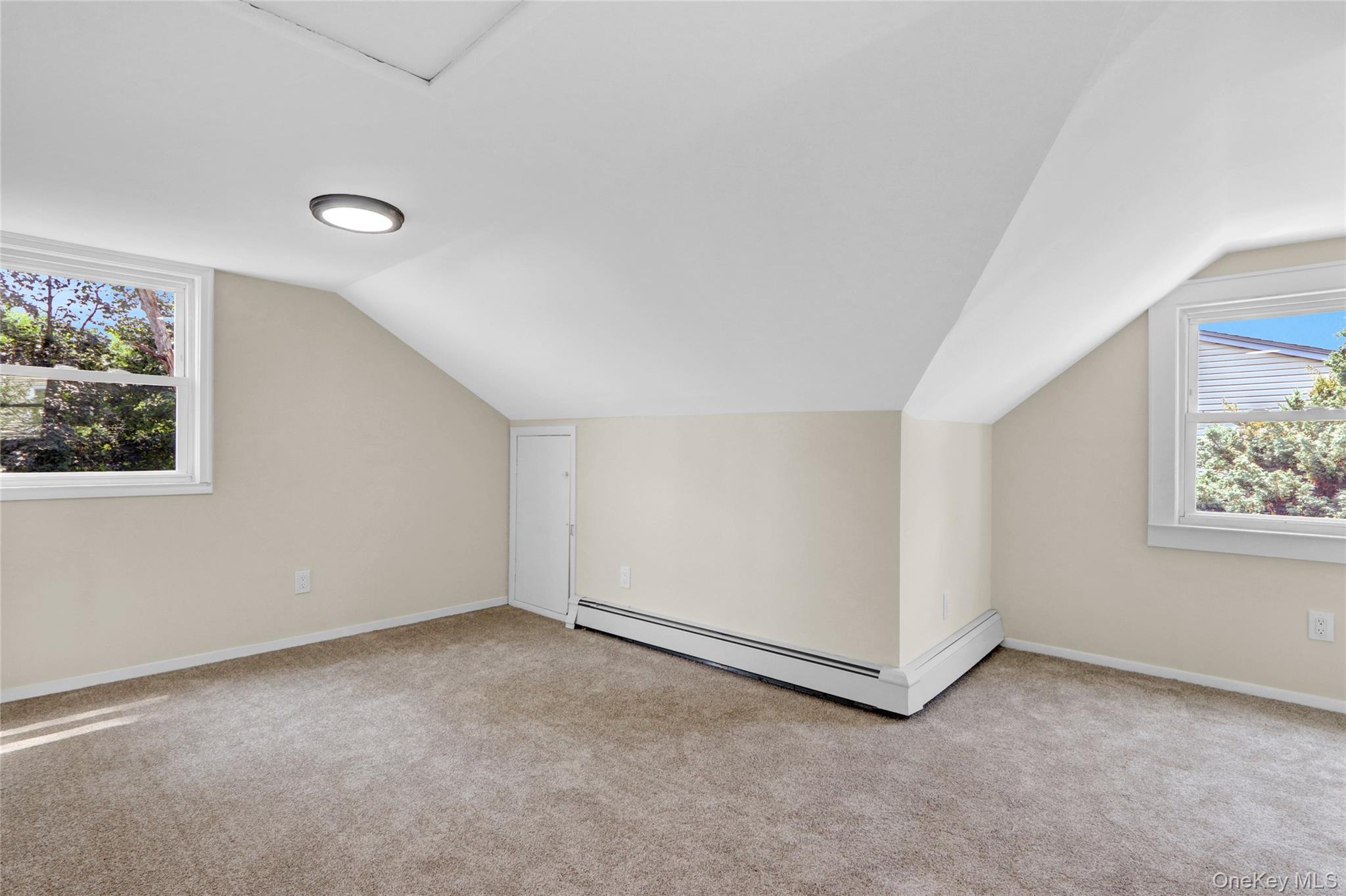 #14 photo, 20 Whitman Avenue, Islip , NY 11751