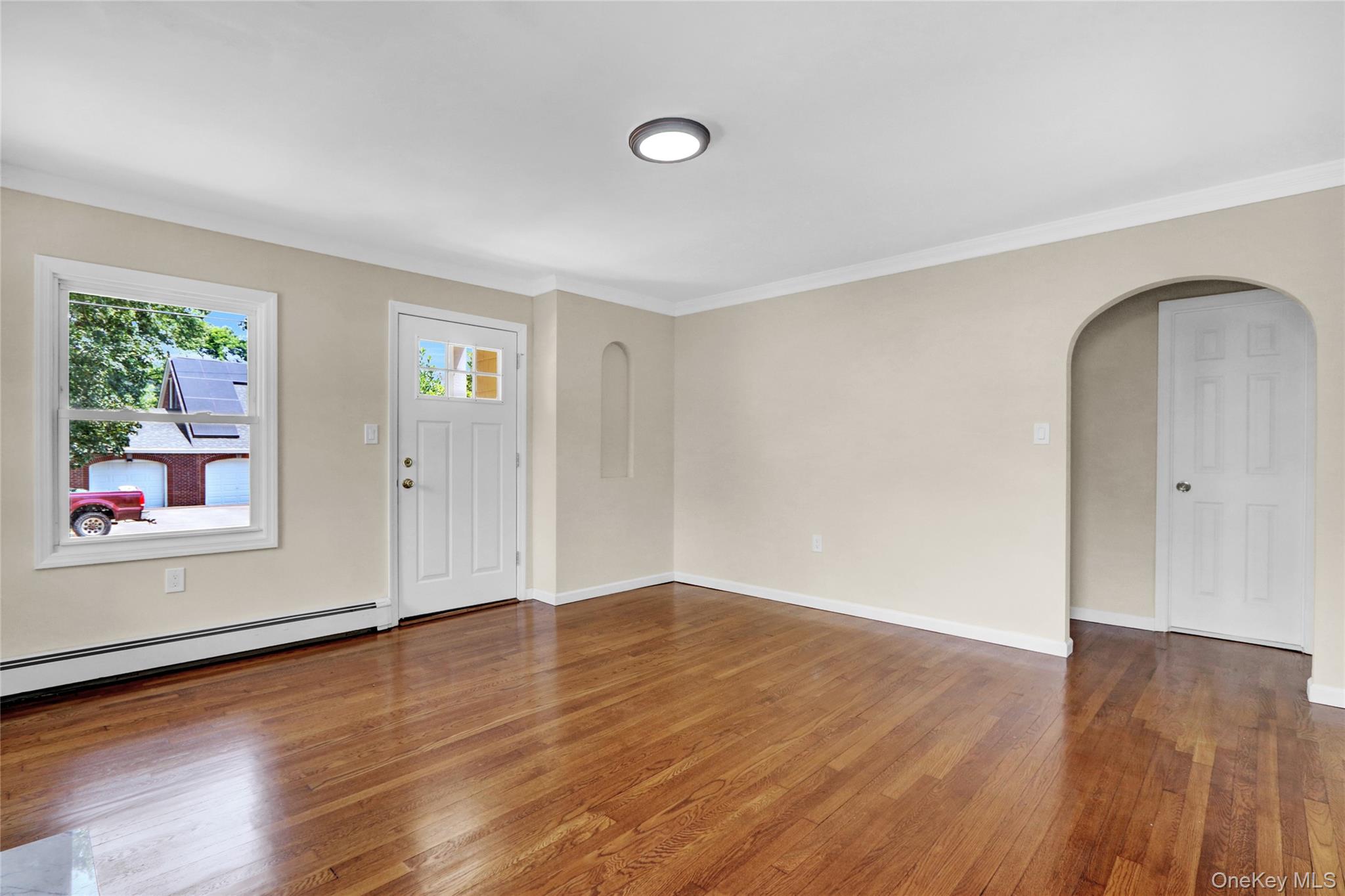 #5 photo, 20 Whitman Avenue, Islip , NY 11751