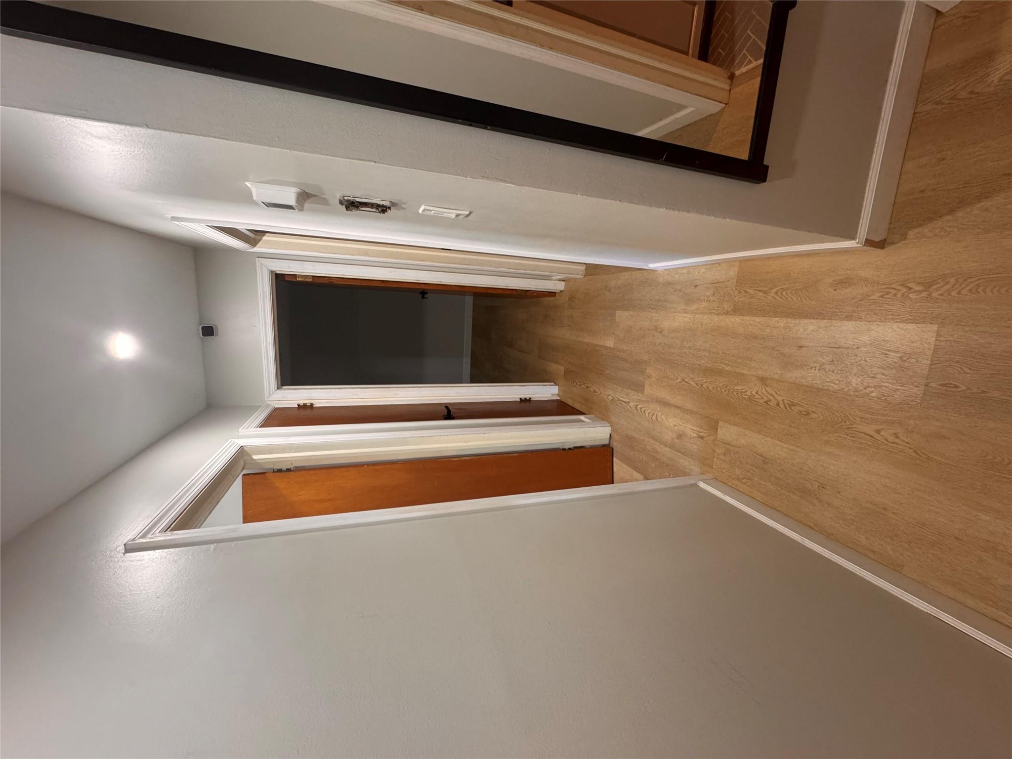 #1 photo, 239 Lake Avenue, سوفولك Deer Park , NY 11729