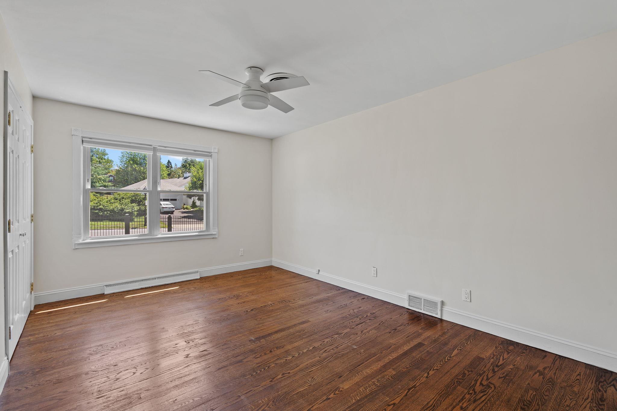 #19 photo, 51 Loockerman Avenue, Poughkeepsie , NY 12601