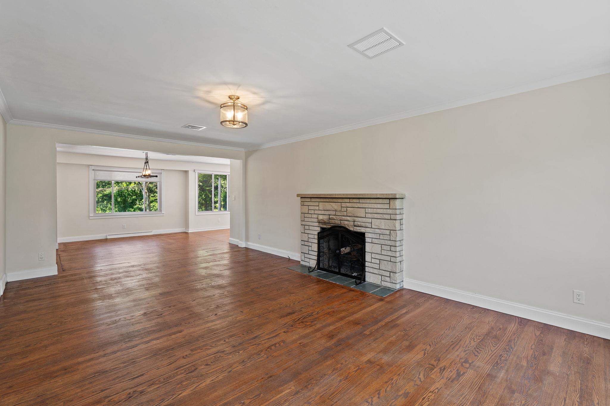 #7 photo, 51 Loockerman Avenue, Poughkeepsie , NY 12601