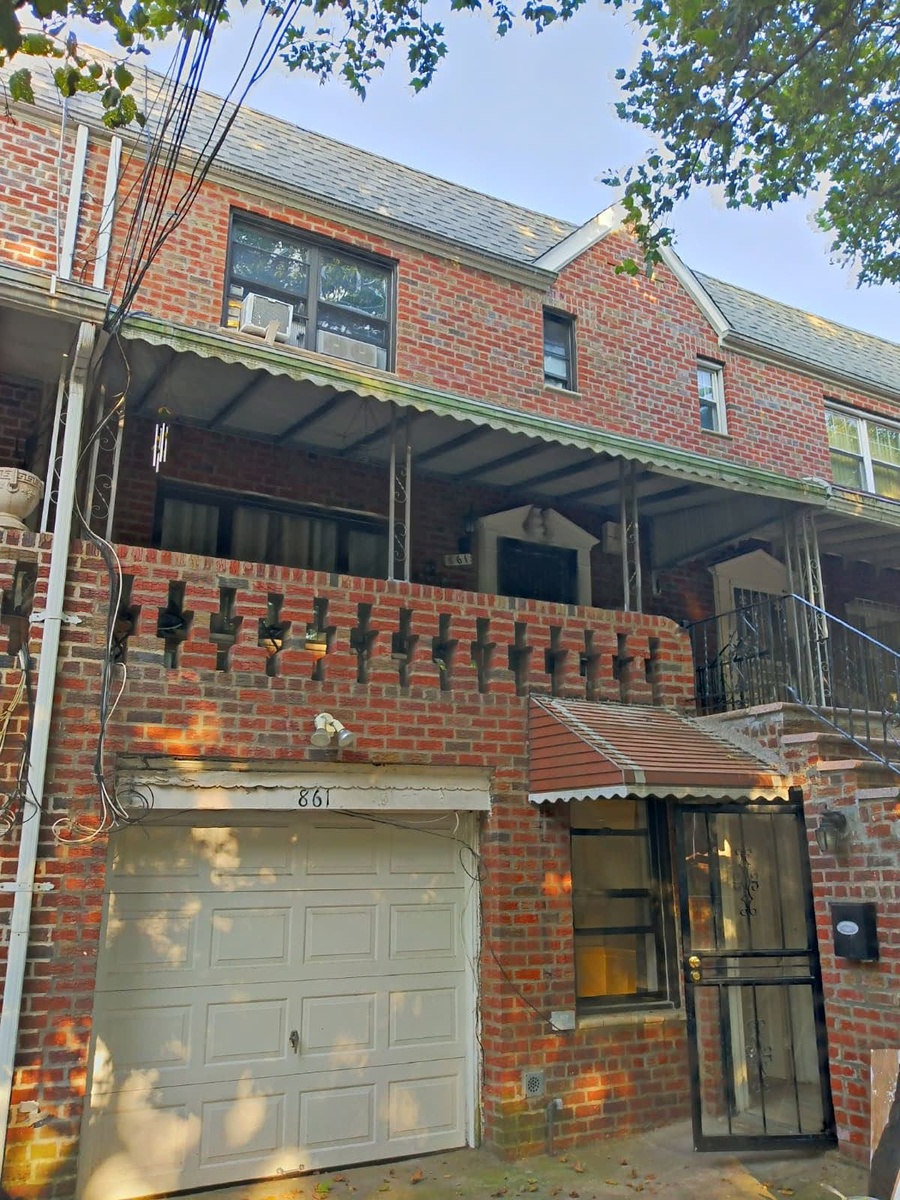 #1 photo, 861 E 55th Street, 布鲁克林 东夫拉特布什 East Flatbush , NY 11234