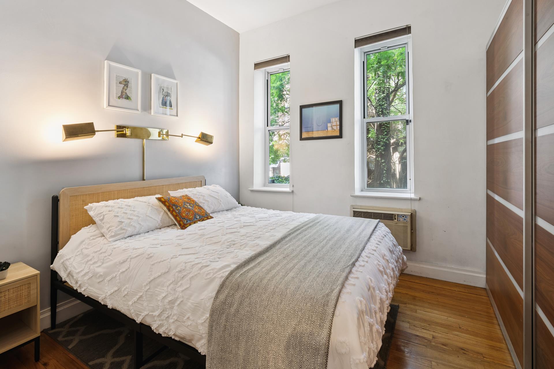 #14 photo, 321 E 89TH Street, Yorkville , NY 10128