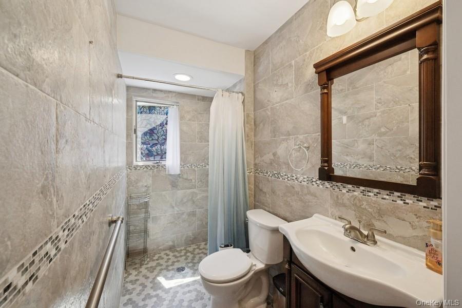 #10 photo, 8 Cedar Place, Kings Park , NY 11754