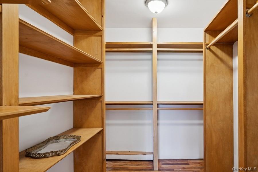 #12 photo, 8 Cedar Place, Kings Park , NY 11754