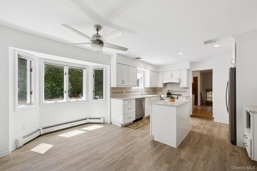 #6 photo, 8 Cedar Place, Kings Park , NY 11754