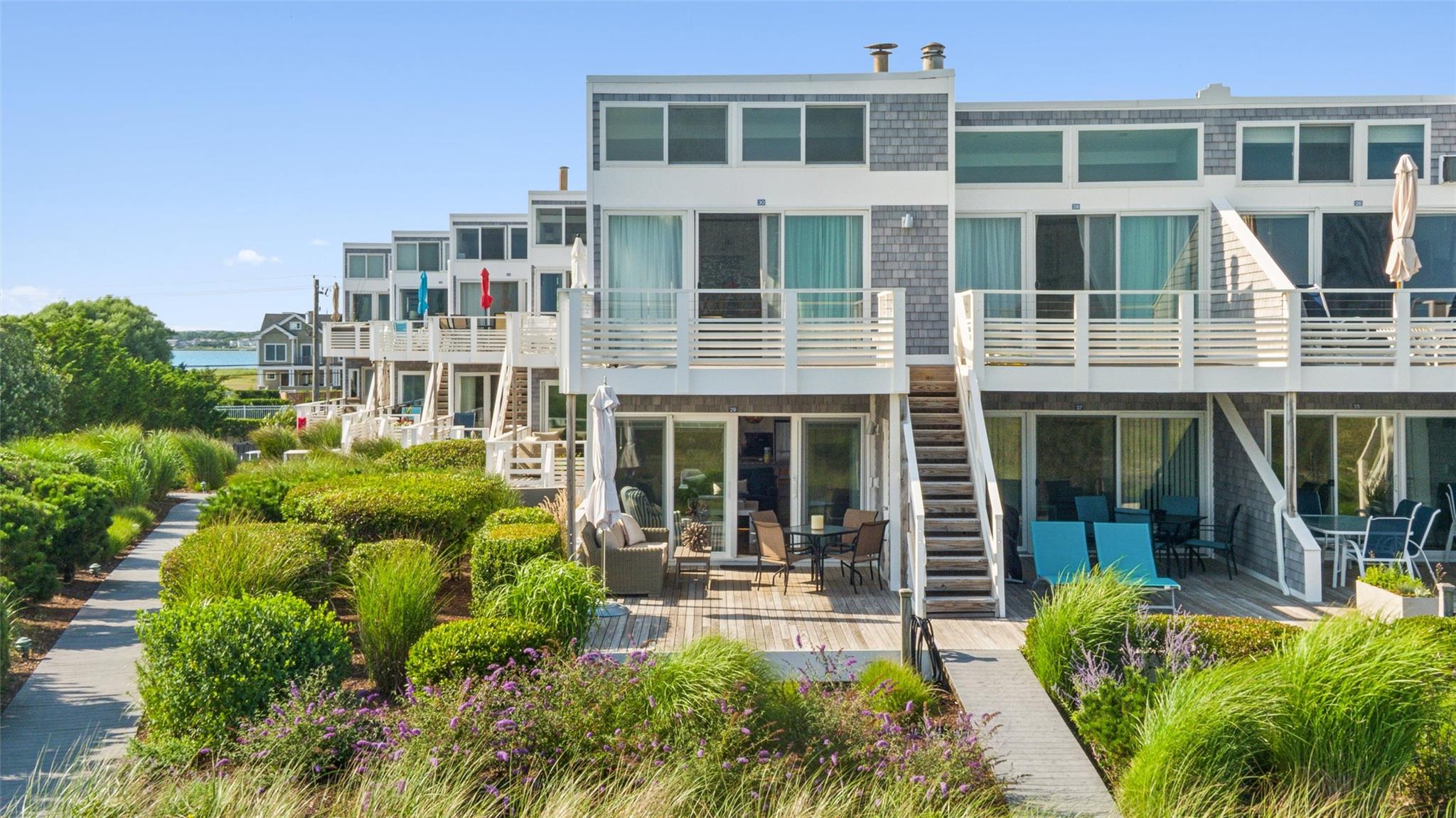 #1 photo, 539 Dune Road, Westhampton , NY 11977