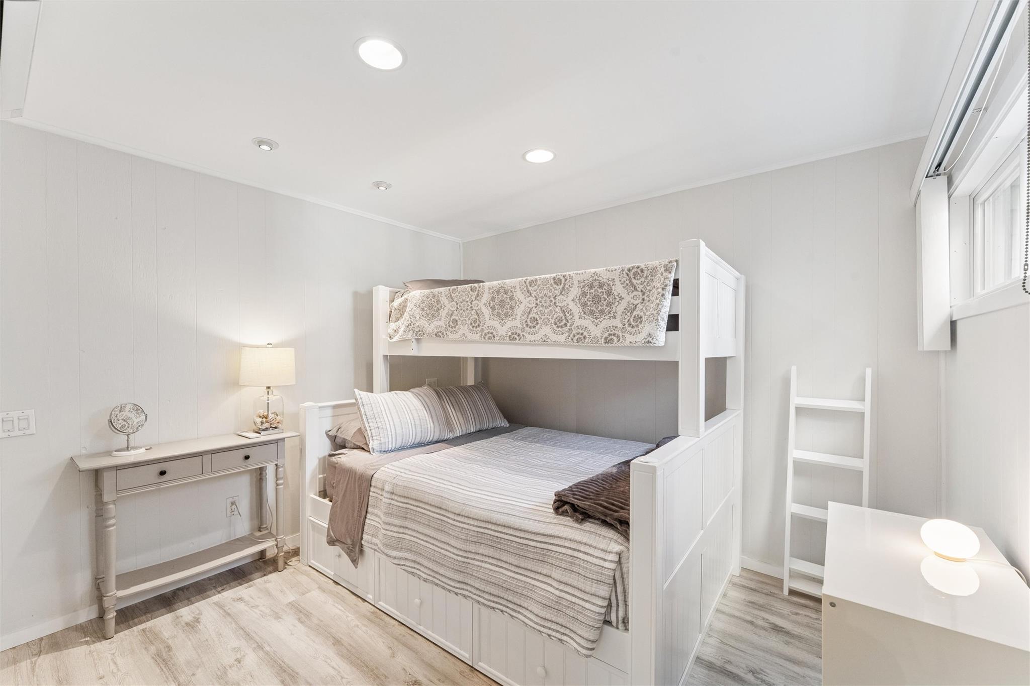 #13 photo, 539 Dune Road, サフォーク郡 Westhampton , NY 11977