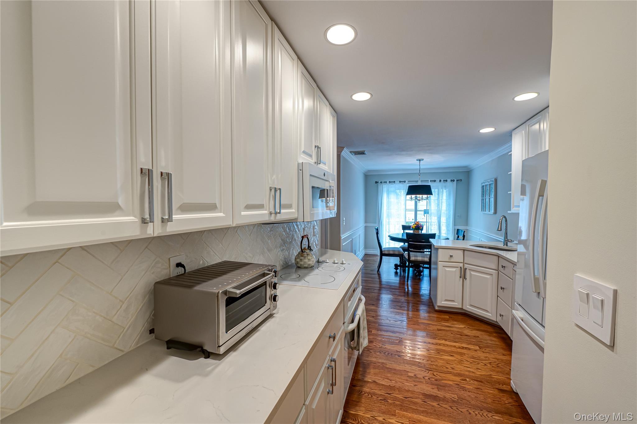 #17 photo, 48 Archie Place, サフォーク郡 West Islip , NY 11795