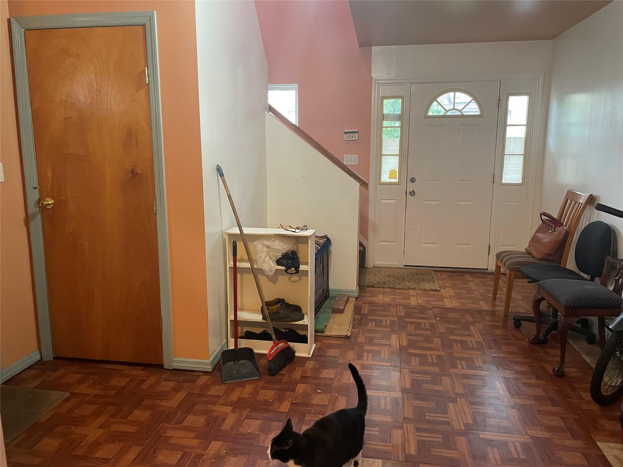 #13 photo, 199 Wellesley Street, Hempstead , NY 11550