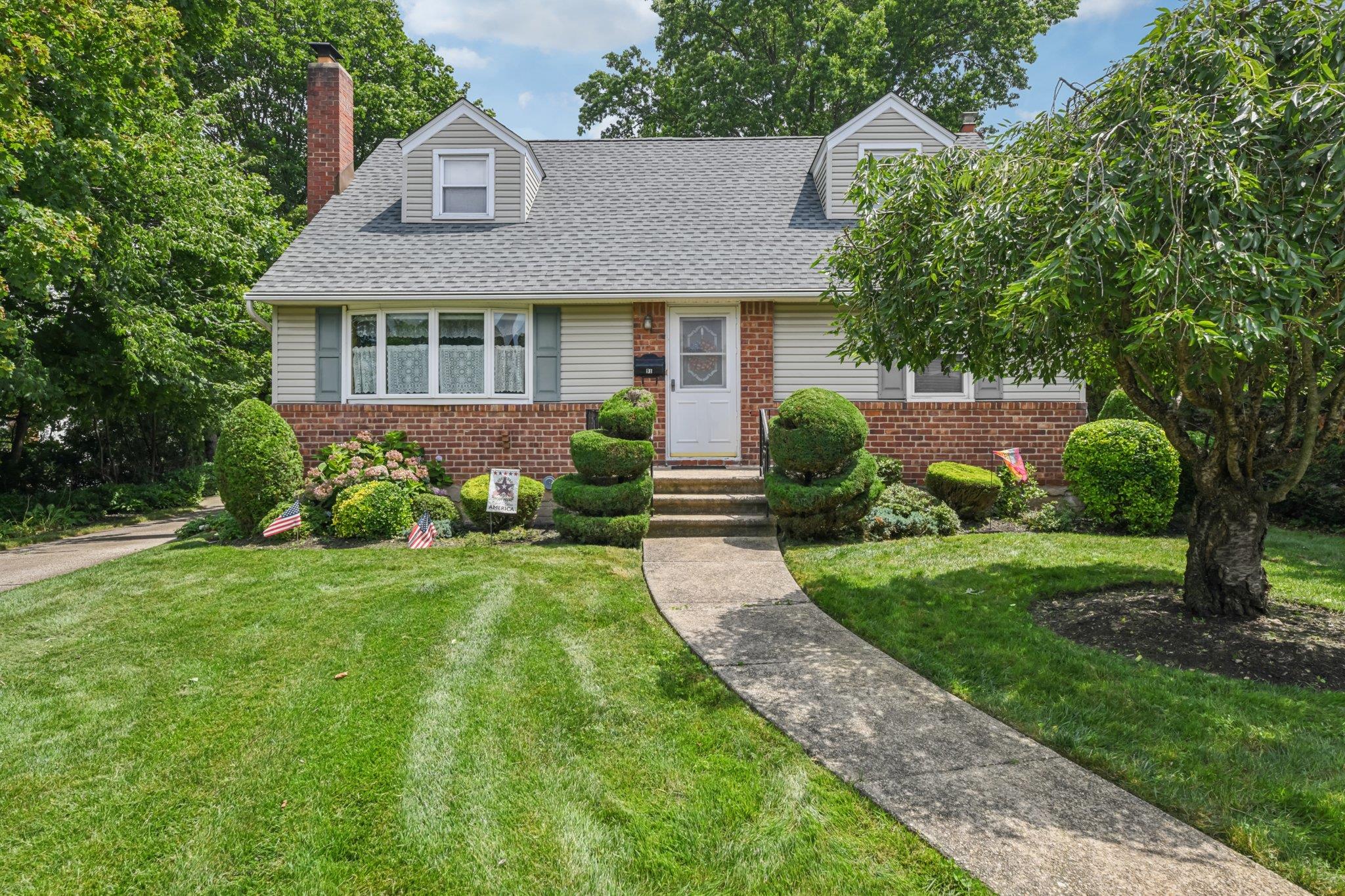 #1 photo, 91 Dewey Avenue, 長島 Albertson , NY 11507