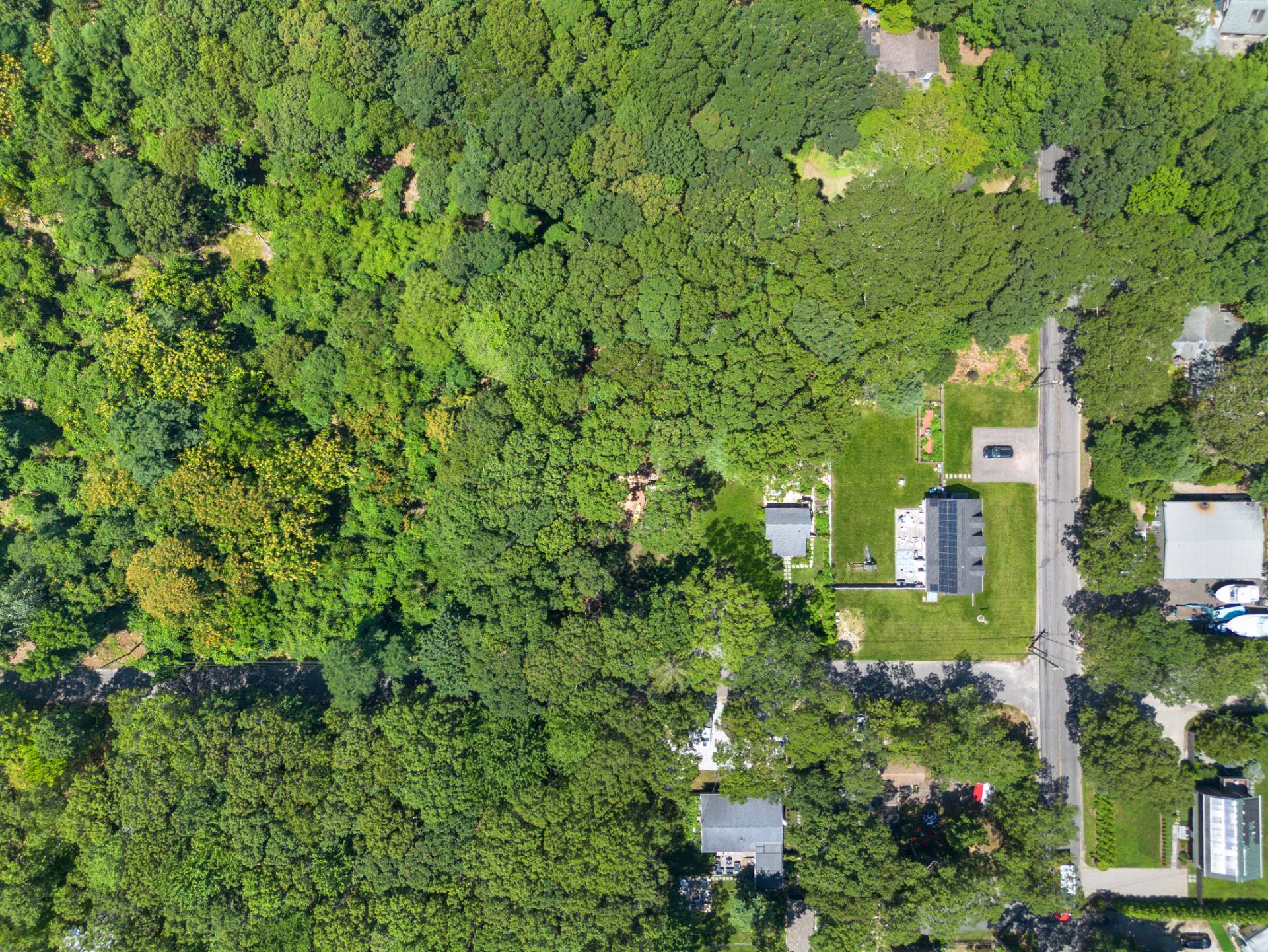 #15 photo, 10 Crandall Street, サフォーク郡 East Hampton , NY 11937