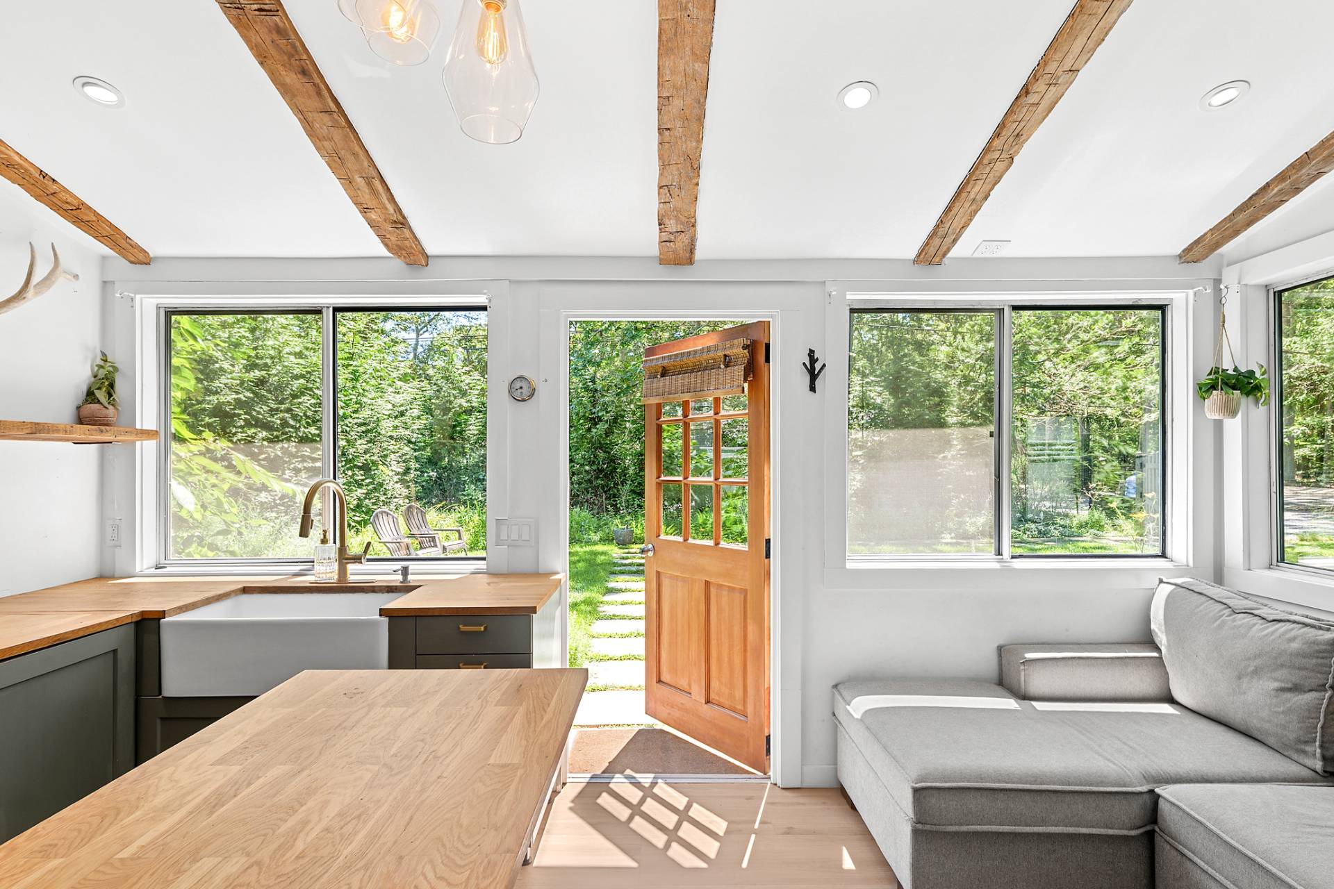 #2 photo, 10 Crandall Street, サフォーク郡 East Hampton , NY 11937