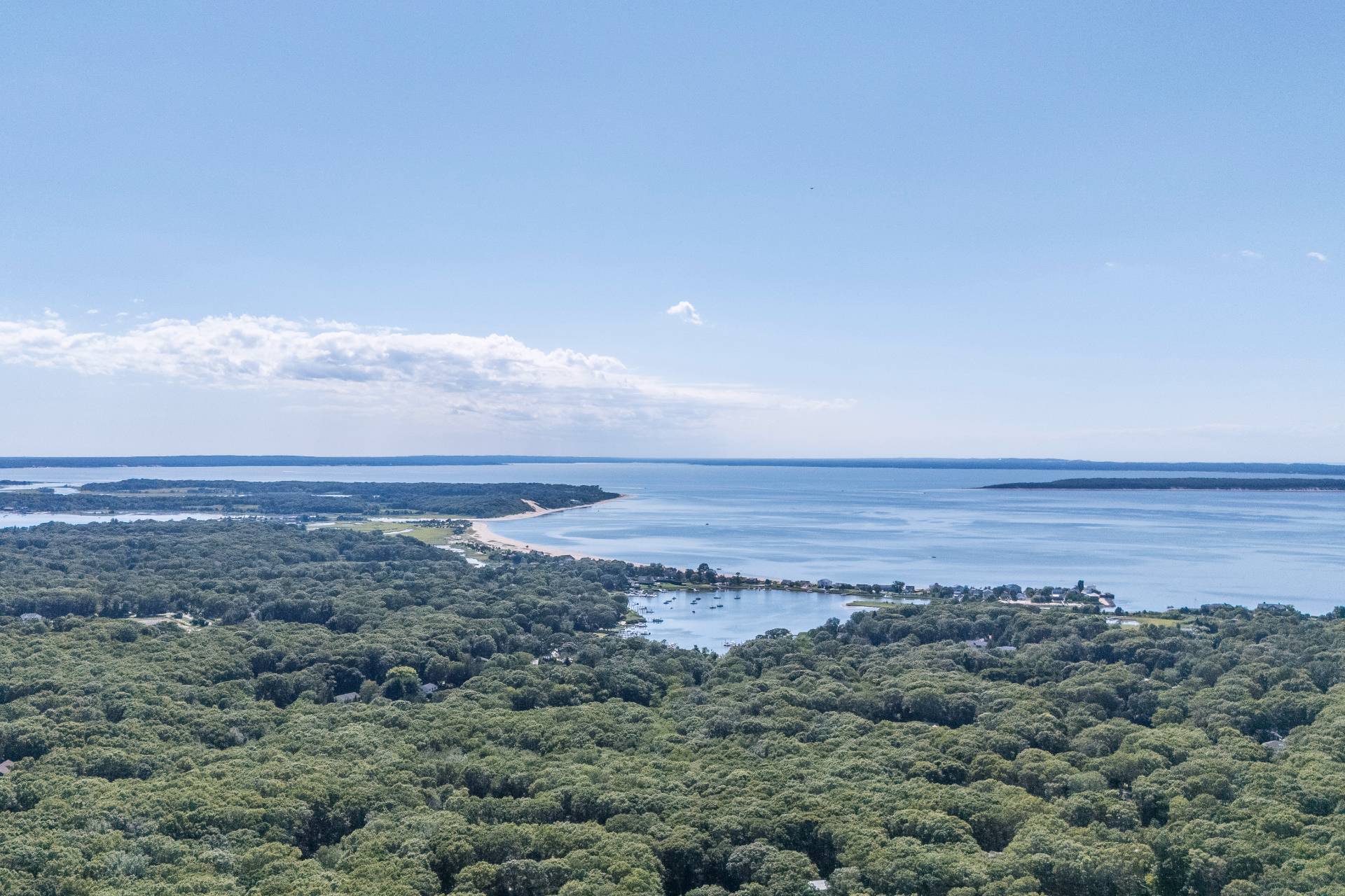 #1 photo, 35 BRIDIES PATH, Southampton , NY 11968