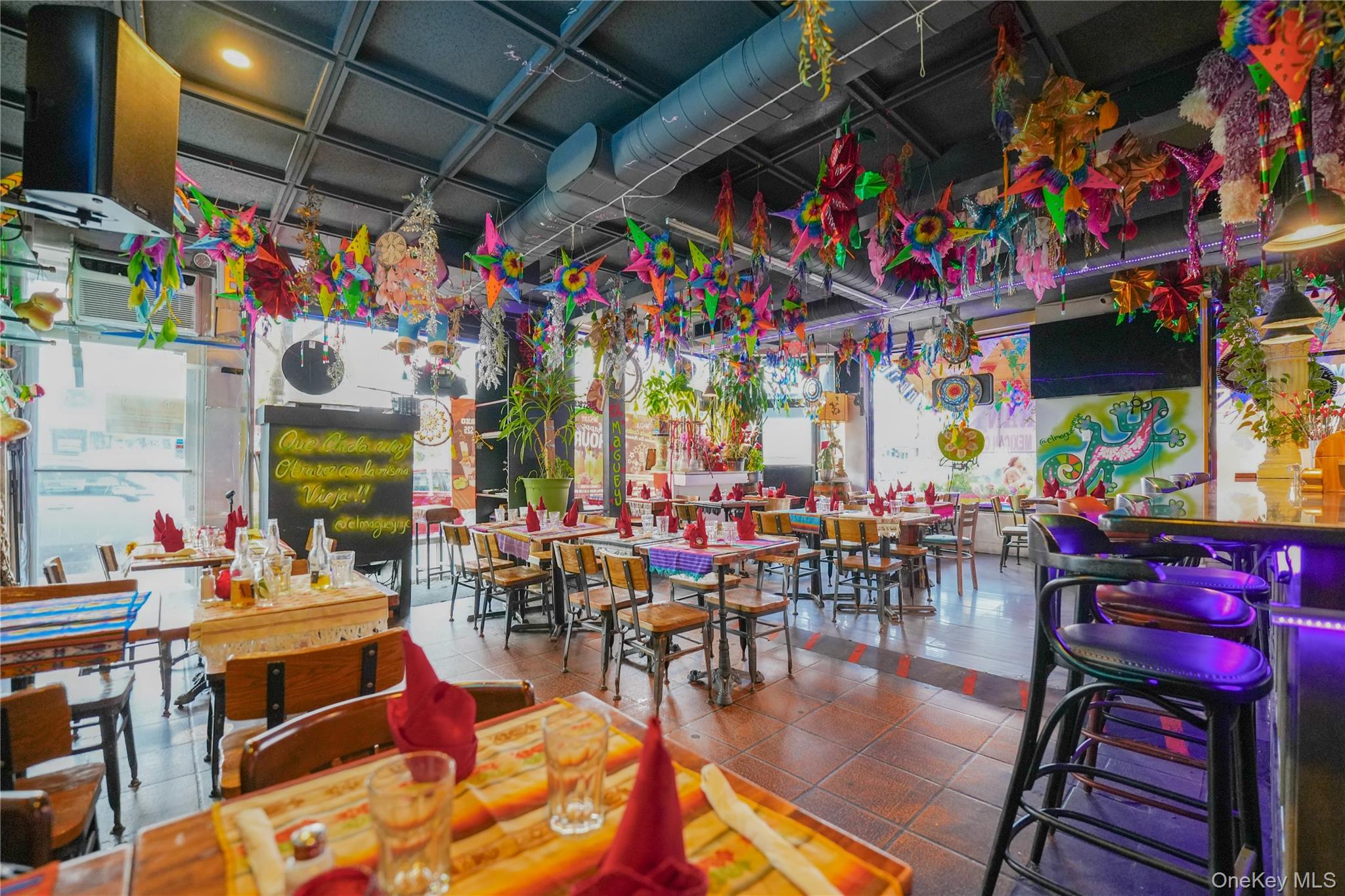 #20 photo, 83-28 Northern Boulevard, クイーンズ区 Jackson Heights , NY 11372