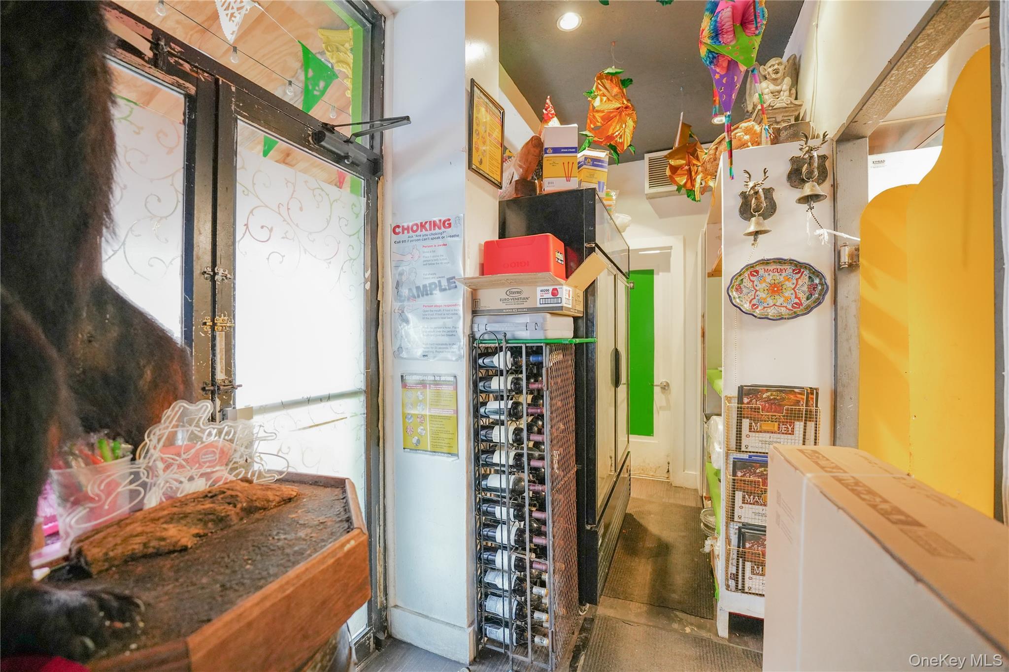 #8 photo, 83-28 Northern Boulevard, クイーンズ区 Jackson Heights , NY 11372