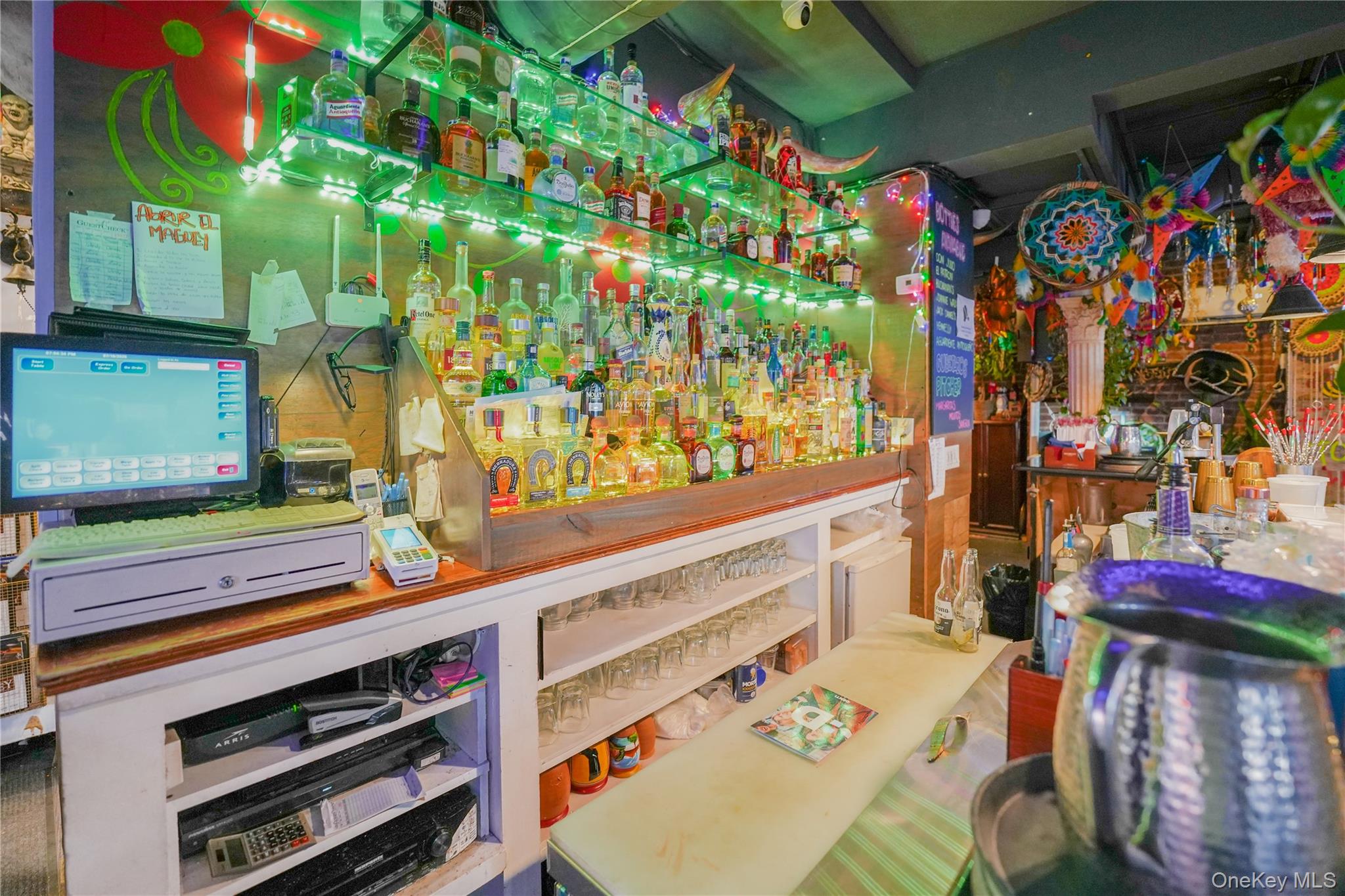 #9 photo, 83-28 Northern Boulevard, クイーンズ区 Jackson Heights , NY 11372