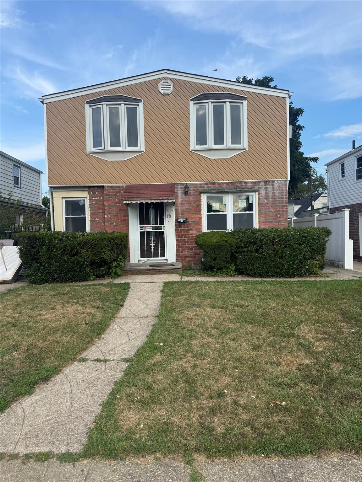 #1 photo, 174 Wellington Road, 長島 Elmont , NY 11003